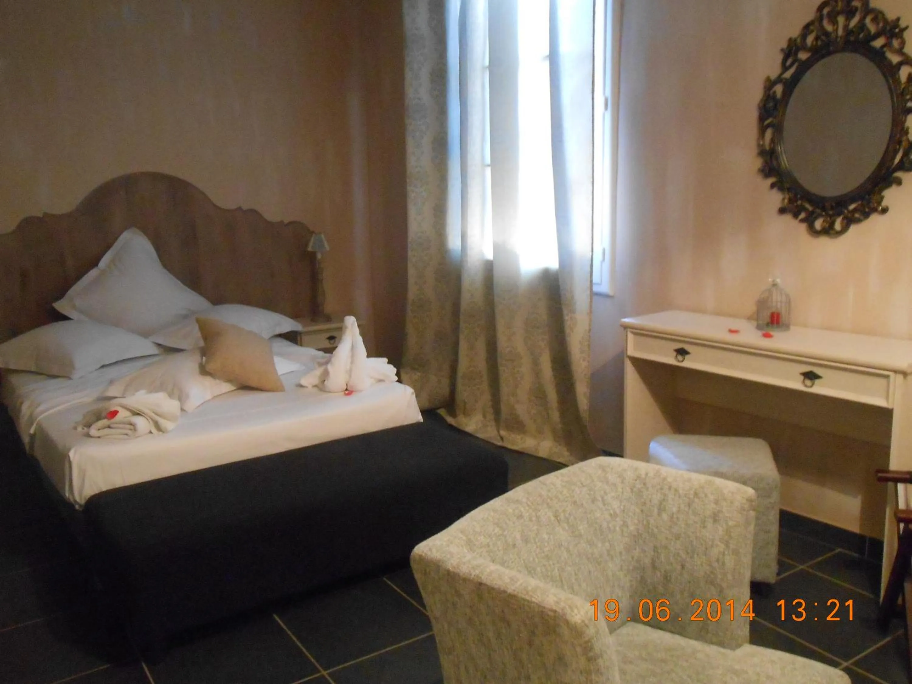 Bed in HOTEL RESTAURANT CORTIE