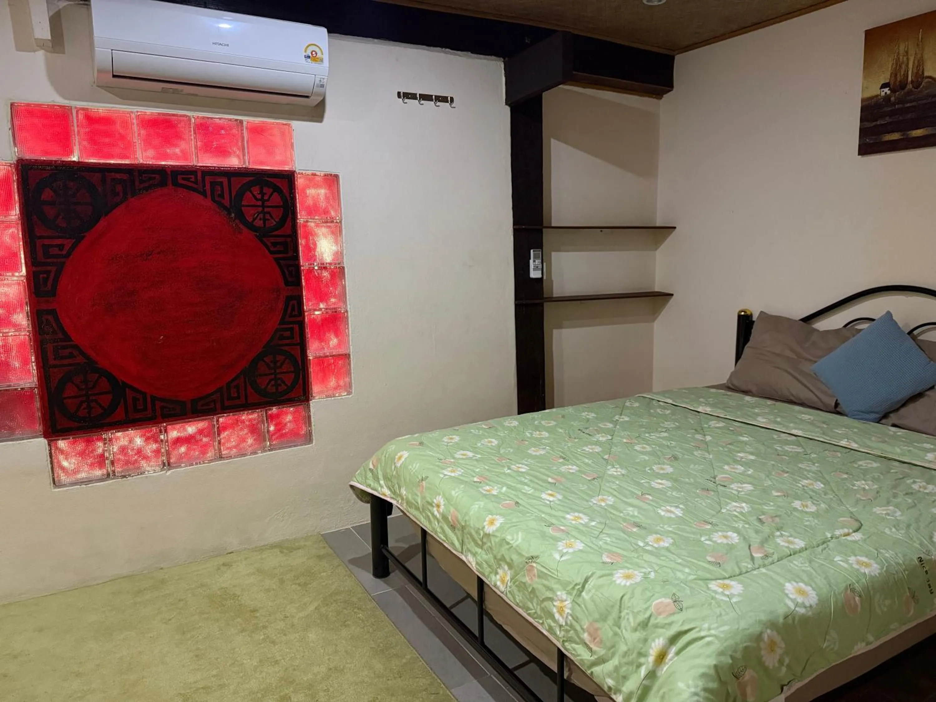 Bed in Cozy Nest CNX