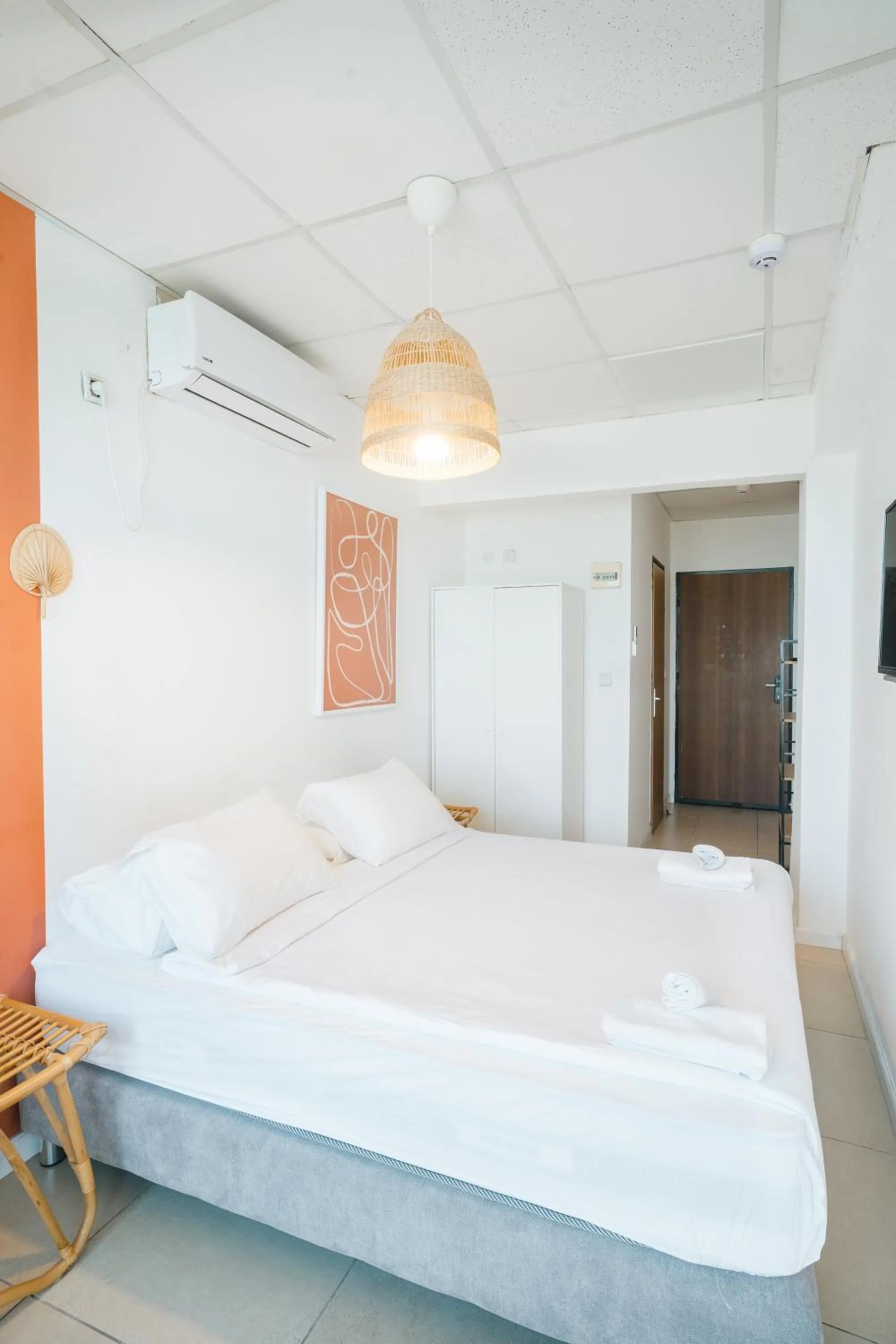 Bed in Central Beach Hotel