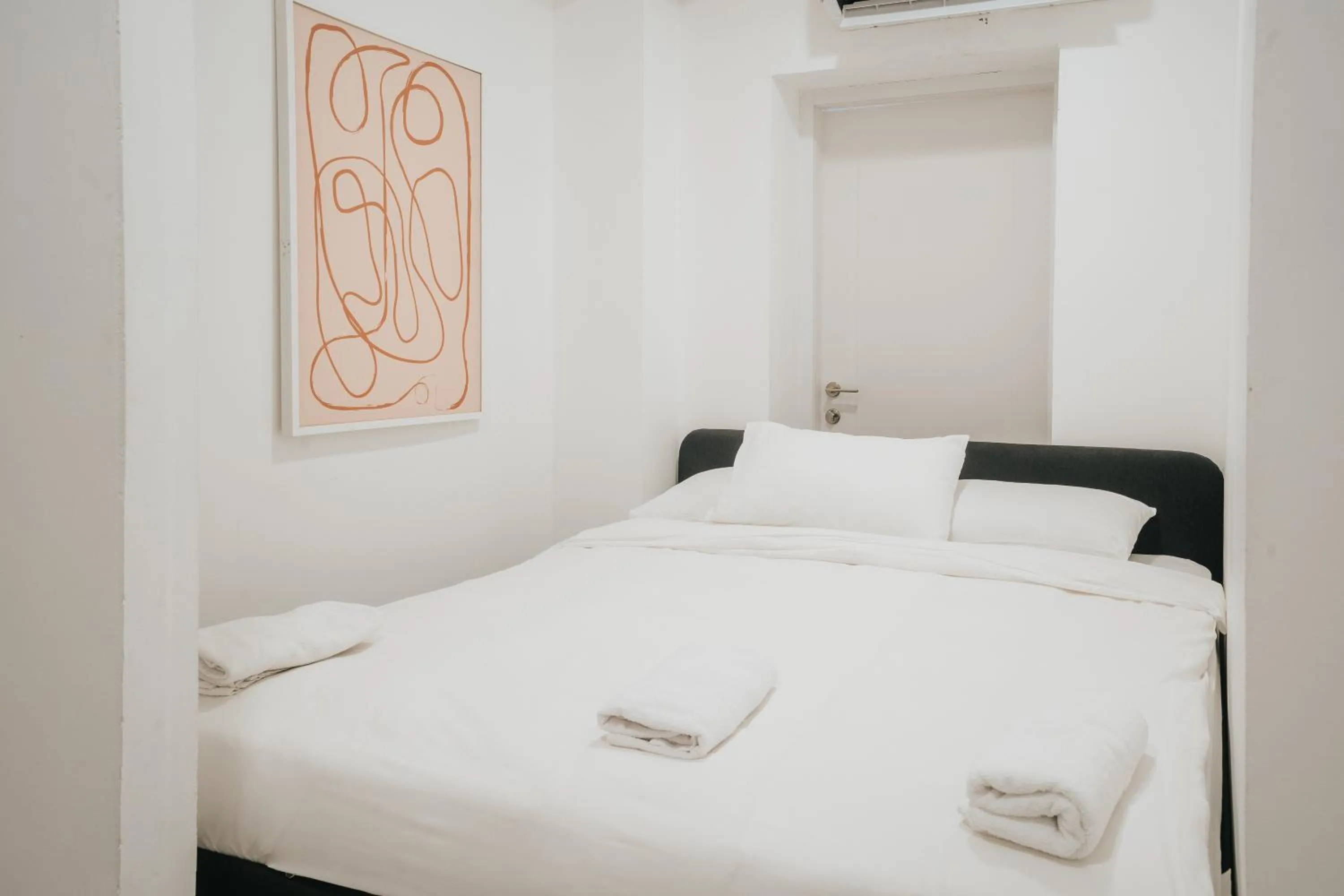 Bed in Central Beach Hotel