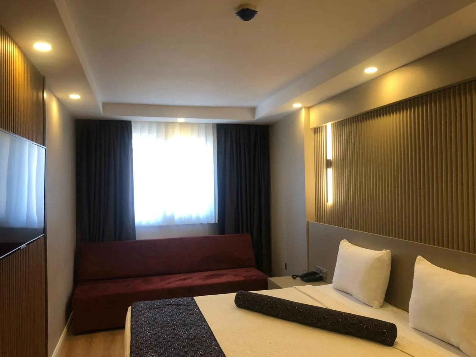 Bed in Grand İska Palace