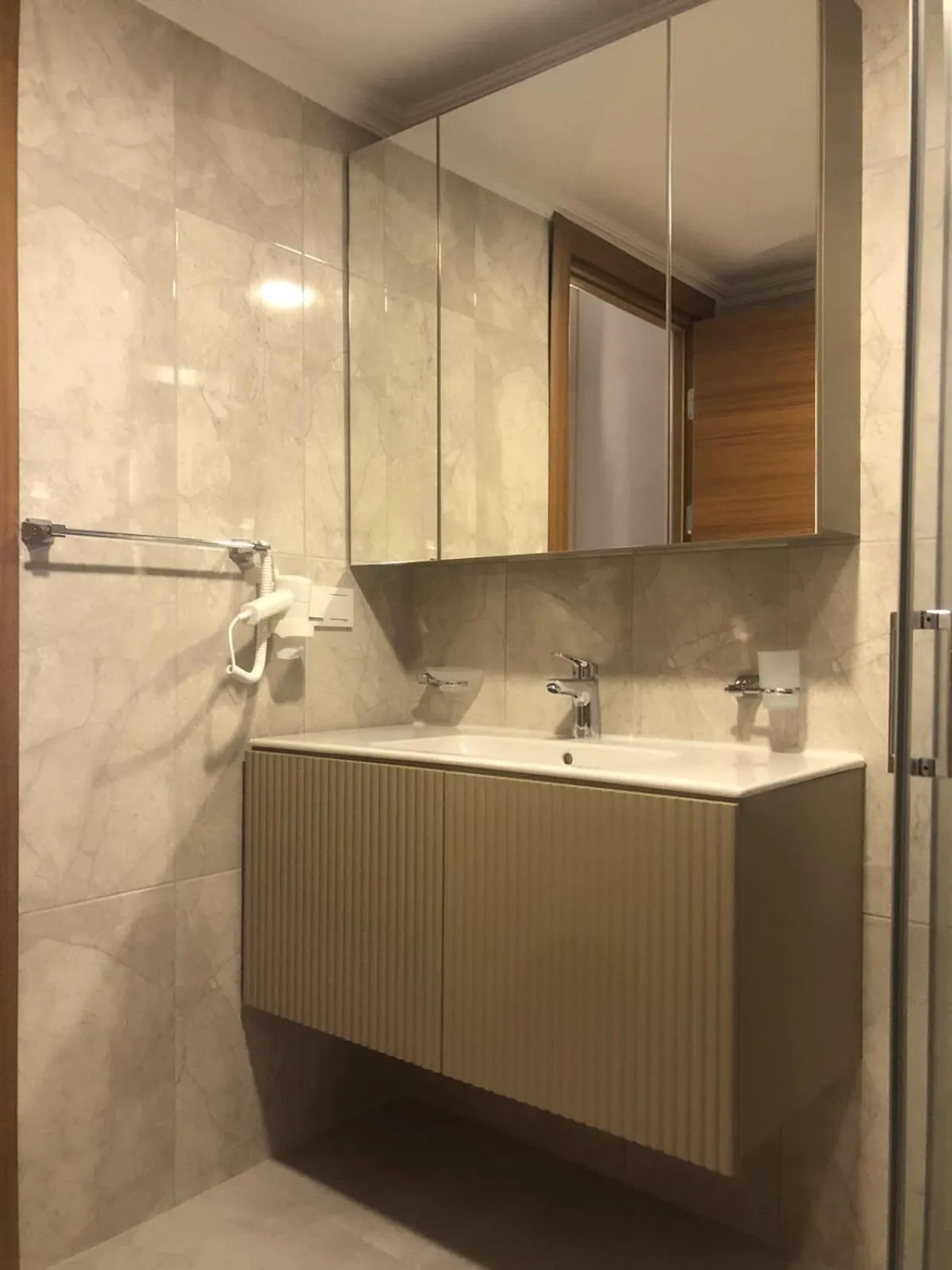 Shower in Grand İska Palace