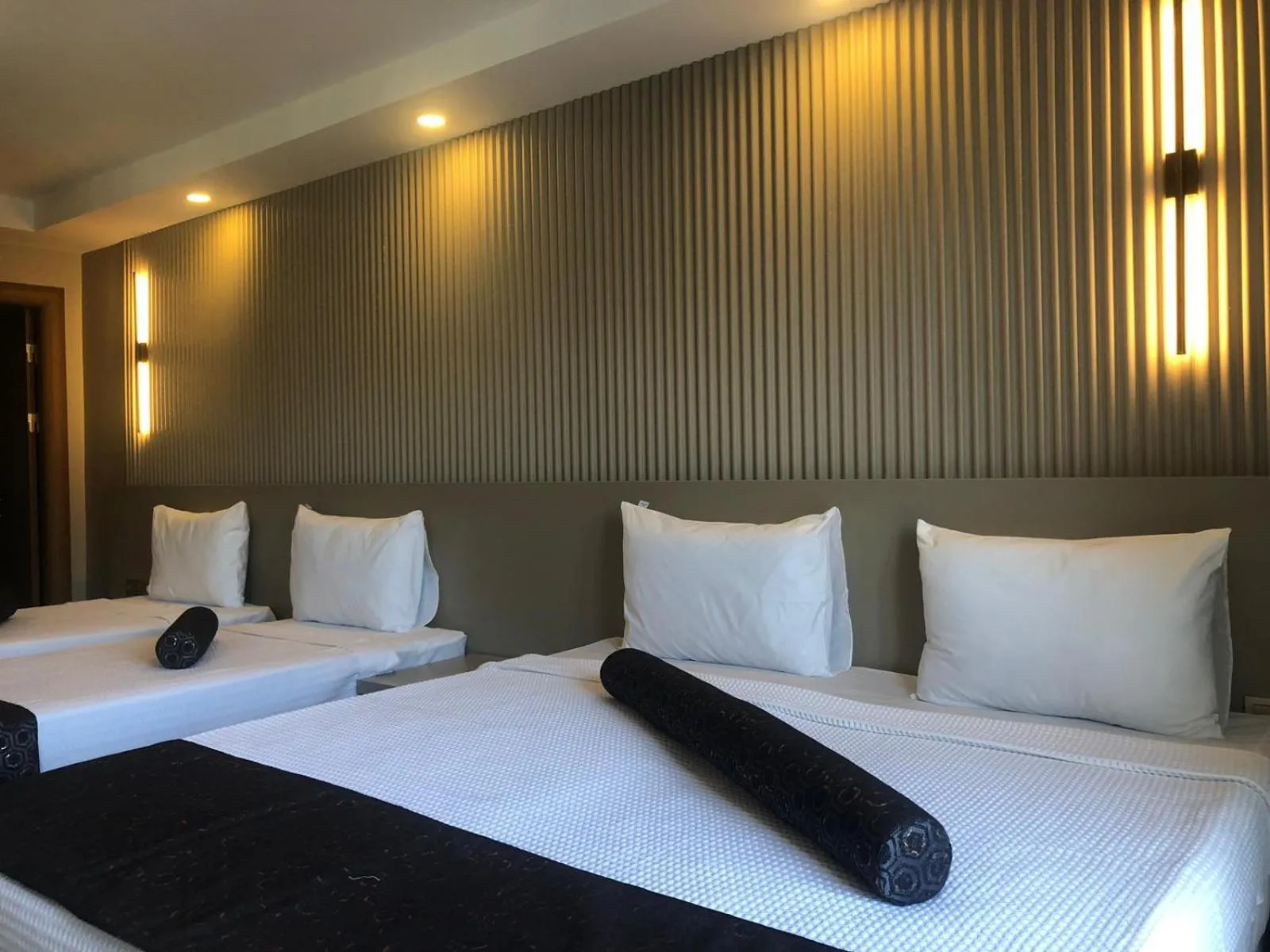 Bed in Grand İska Palace