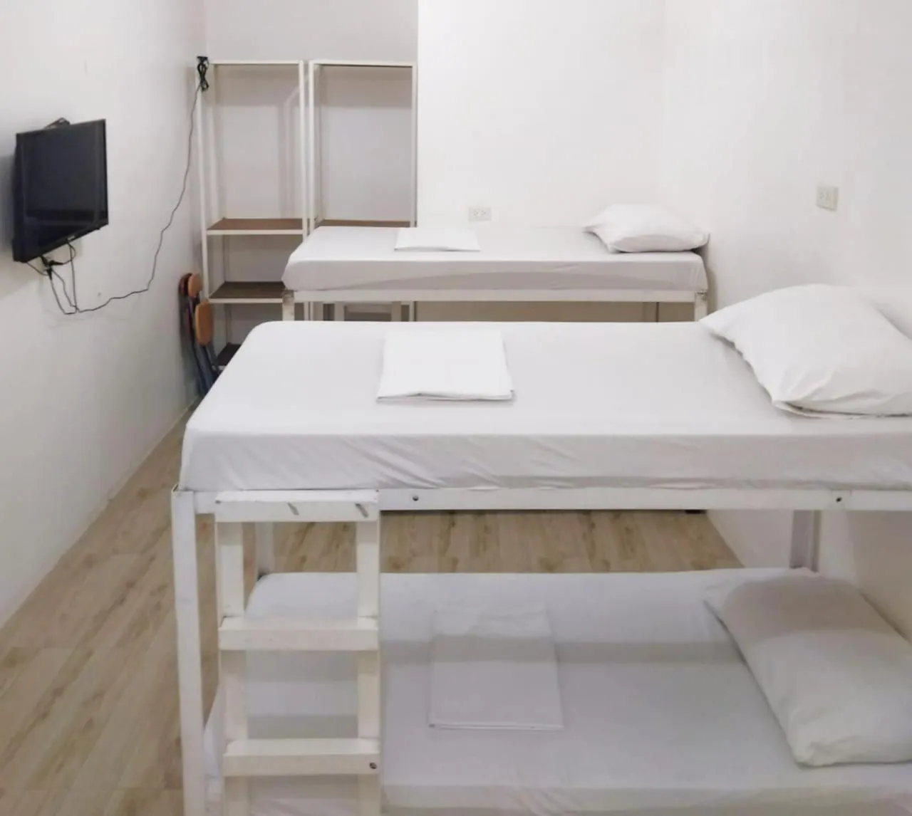 bunk bed, Bed in Pasay Centrale Hotel