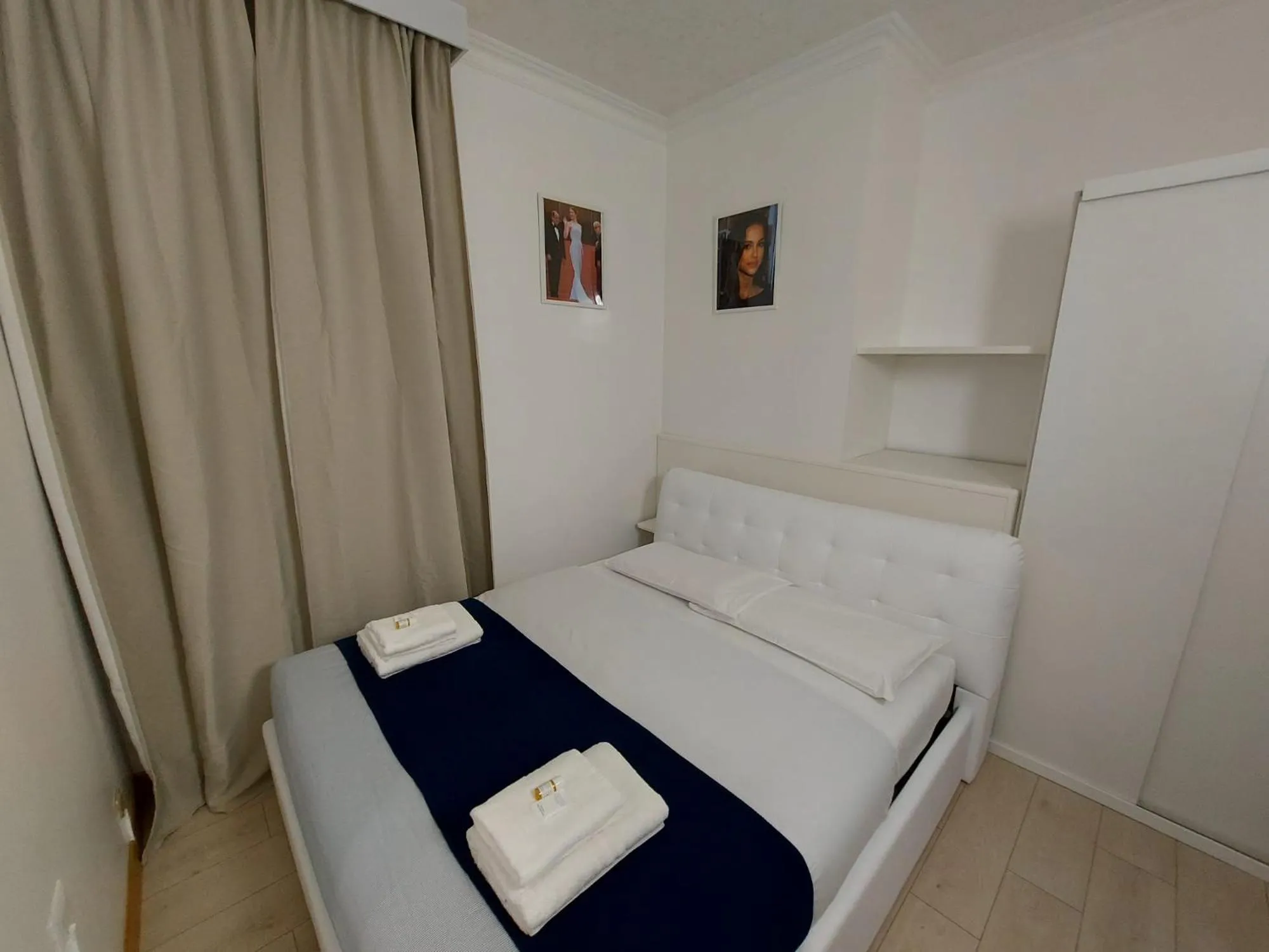 Bed in Hotel Positano 2