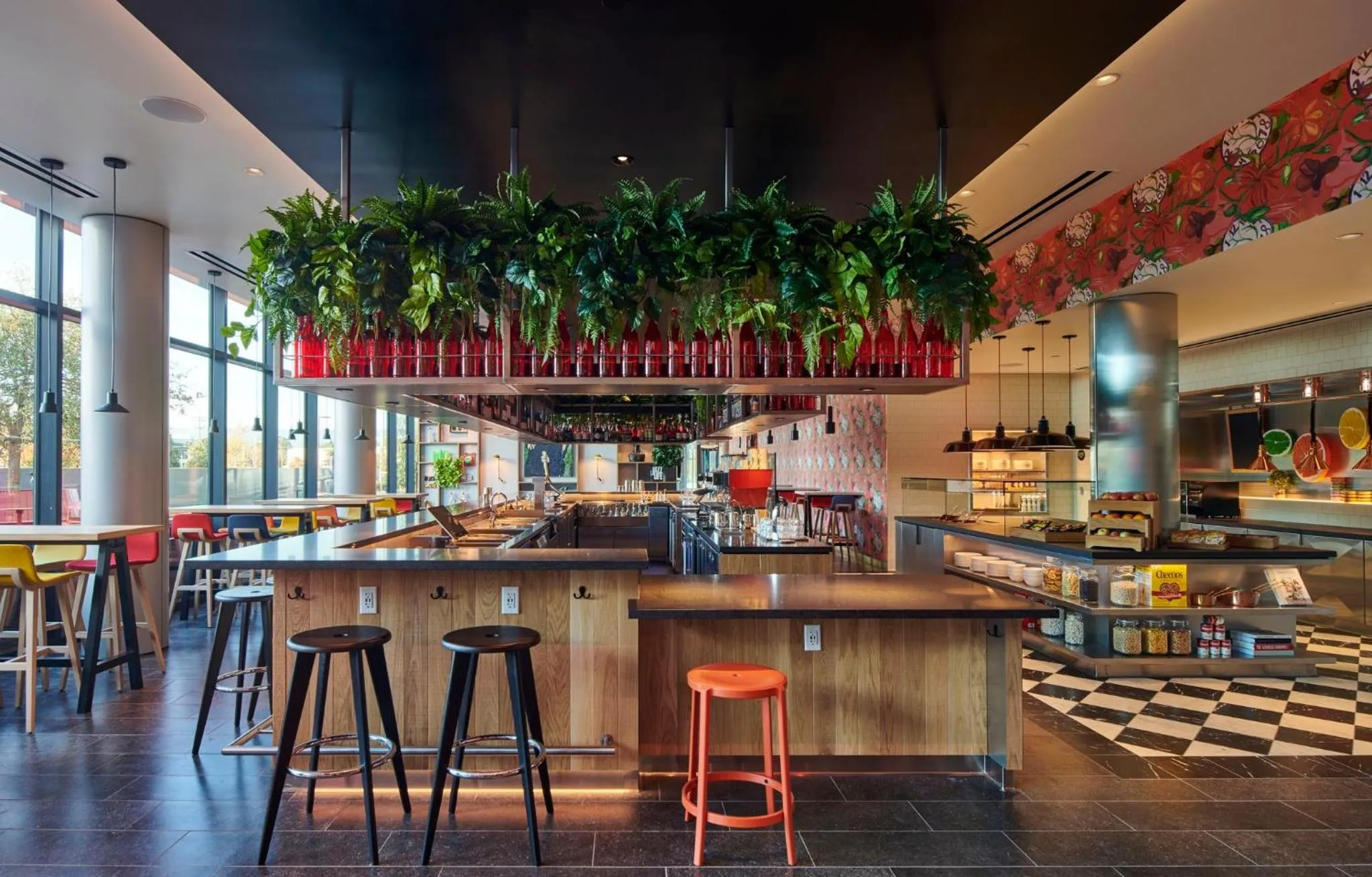 Restaurant/places to eat in citizenM Menlo Park