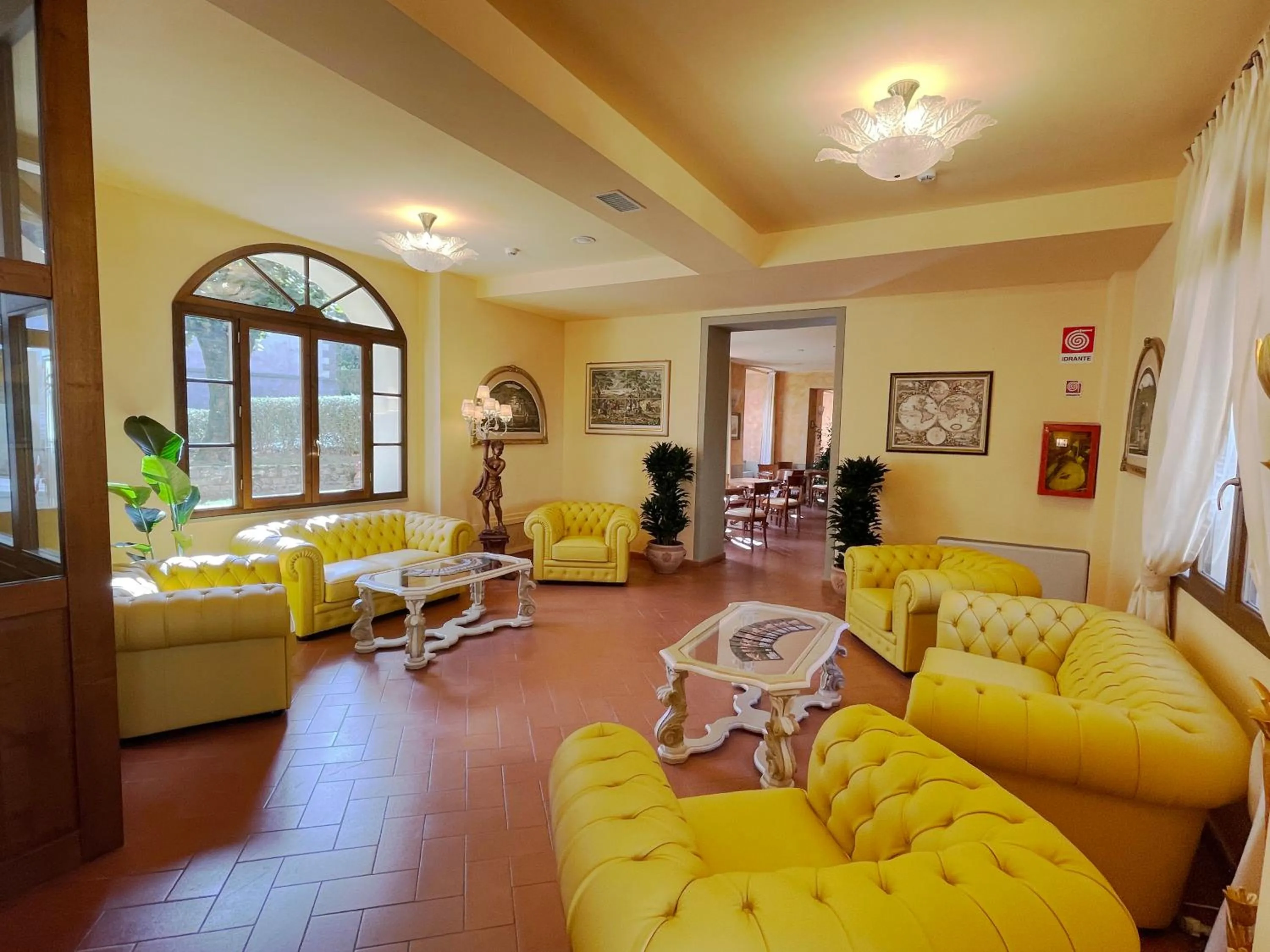 Lobby or reception in Hotel Rifugio la Foresta