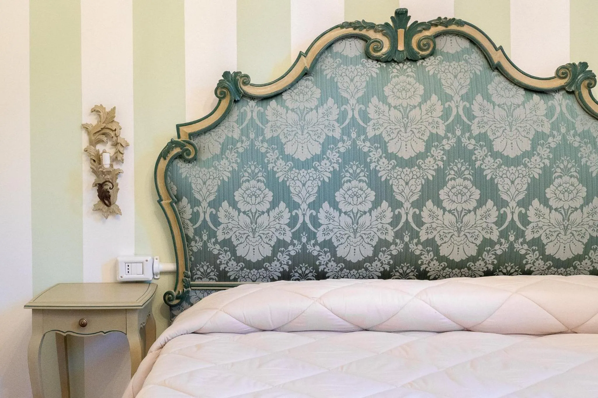 Bedroom, Bed in Hotel Rifugio la Foresta