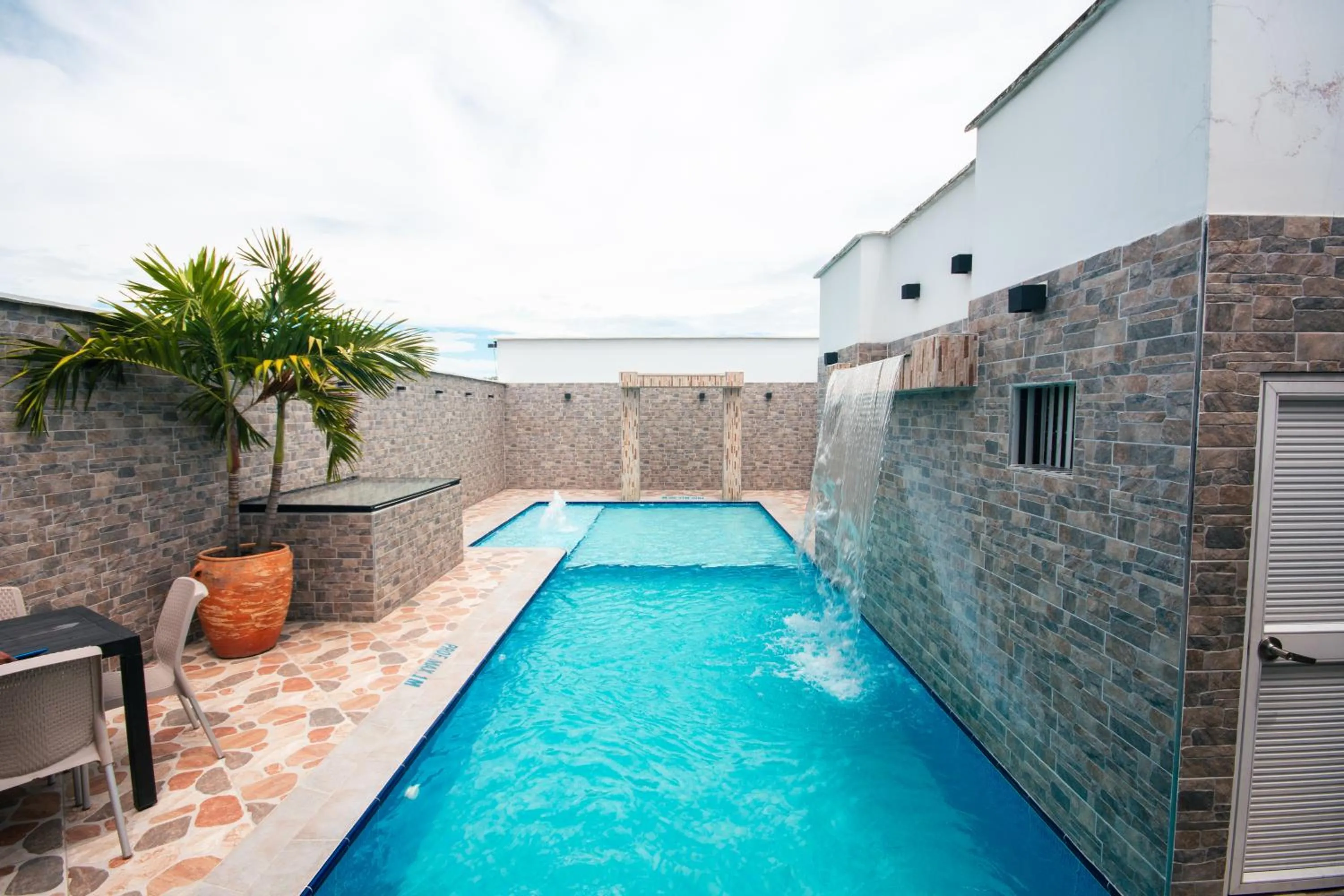 Swimming pool in Hotel Buddha Mystic By Del Toro