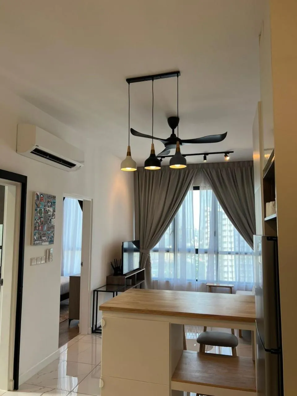 TV and multimedia in Cubic Botanical Suites Bangsar South by HomeBrickz