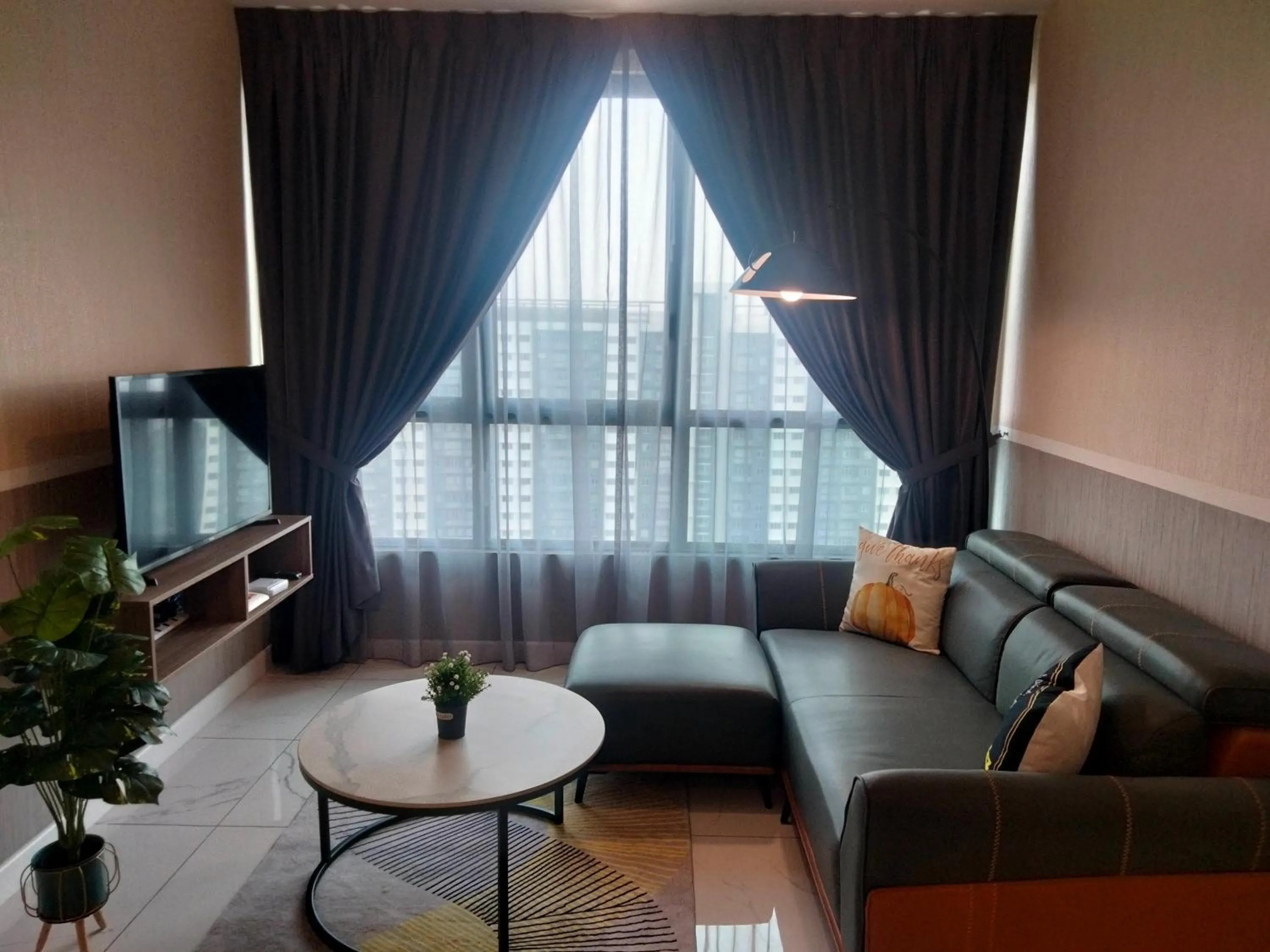 TV and multimedia in Cubic Botanical Suites Bangsar South by HomeBrickz