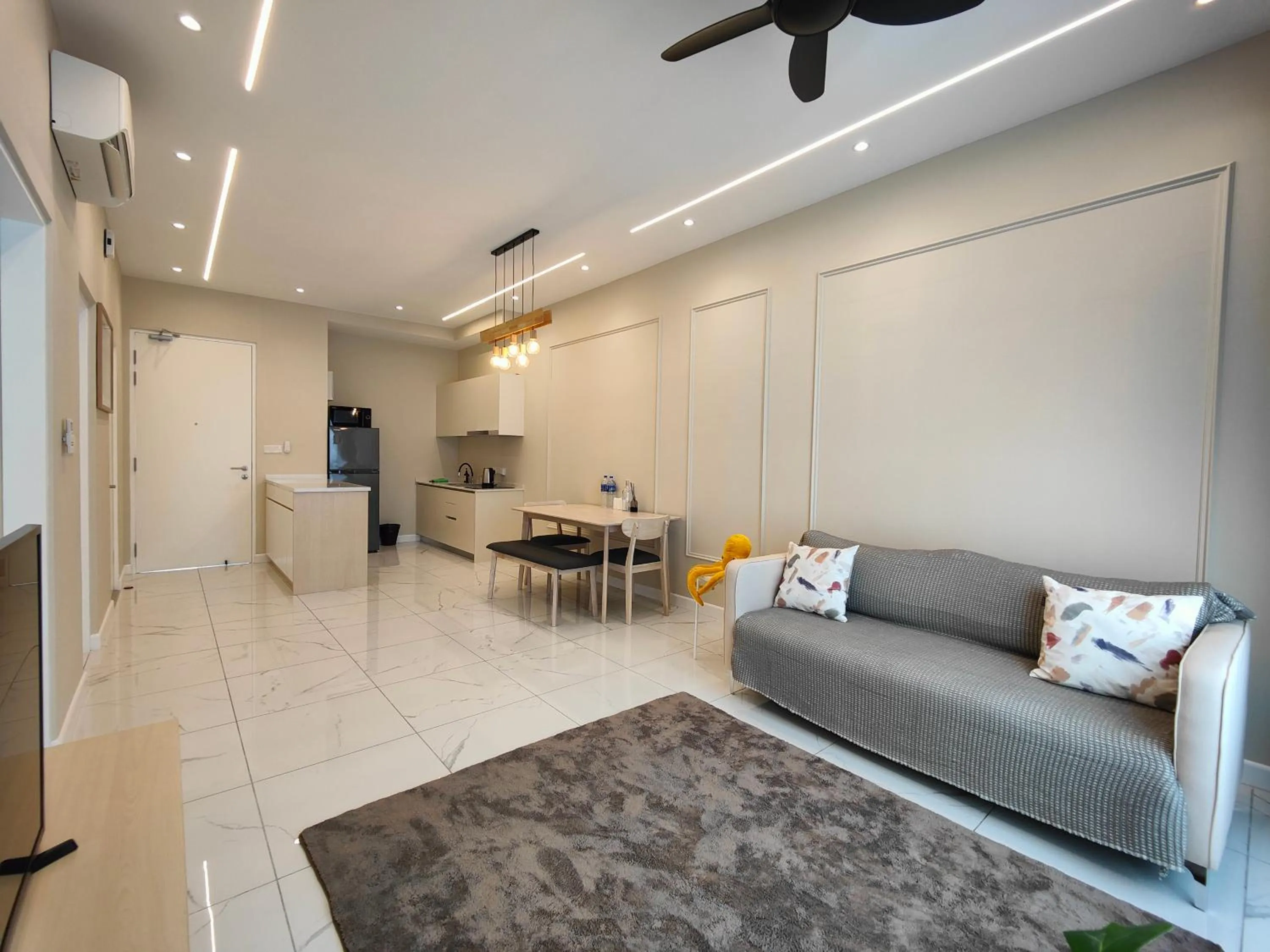 Kitchen or kitchenette in Cubic Botanical Suites Bangsar South by HomeBrickz