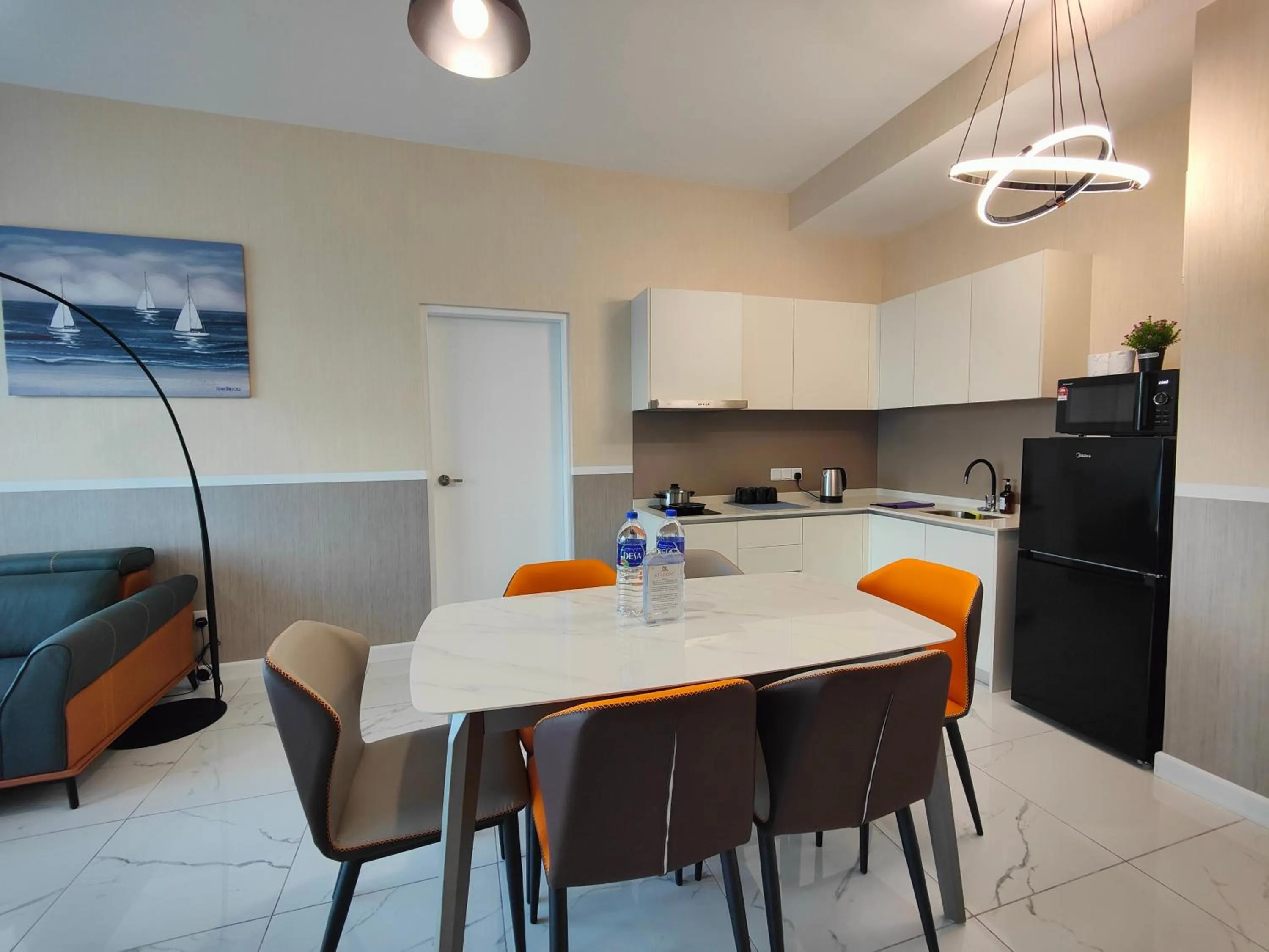 Kitchen or kitchenette in Cubic Botanical Suites Bangsar South by HomeBrickz