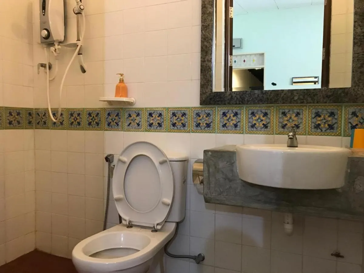 Shower in RANGOON RESIDENCES +