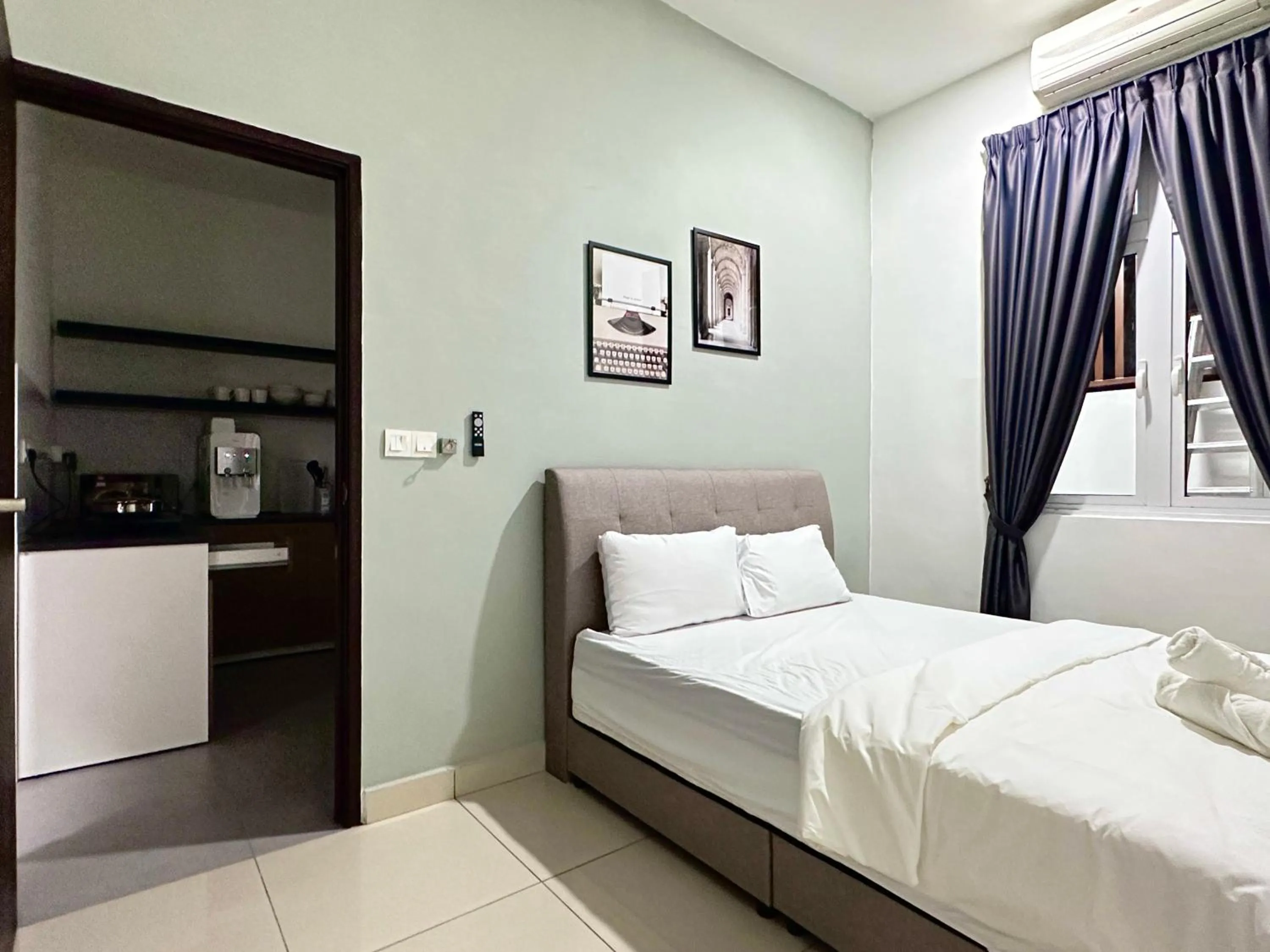 Bed in Queen’s Villa for 28Pax @Central of Penang