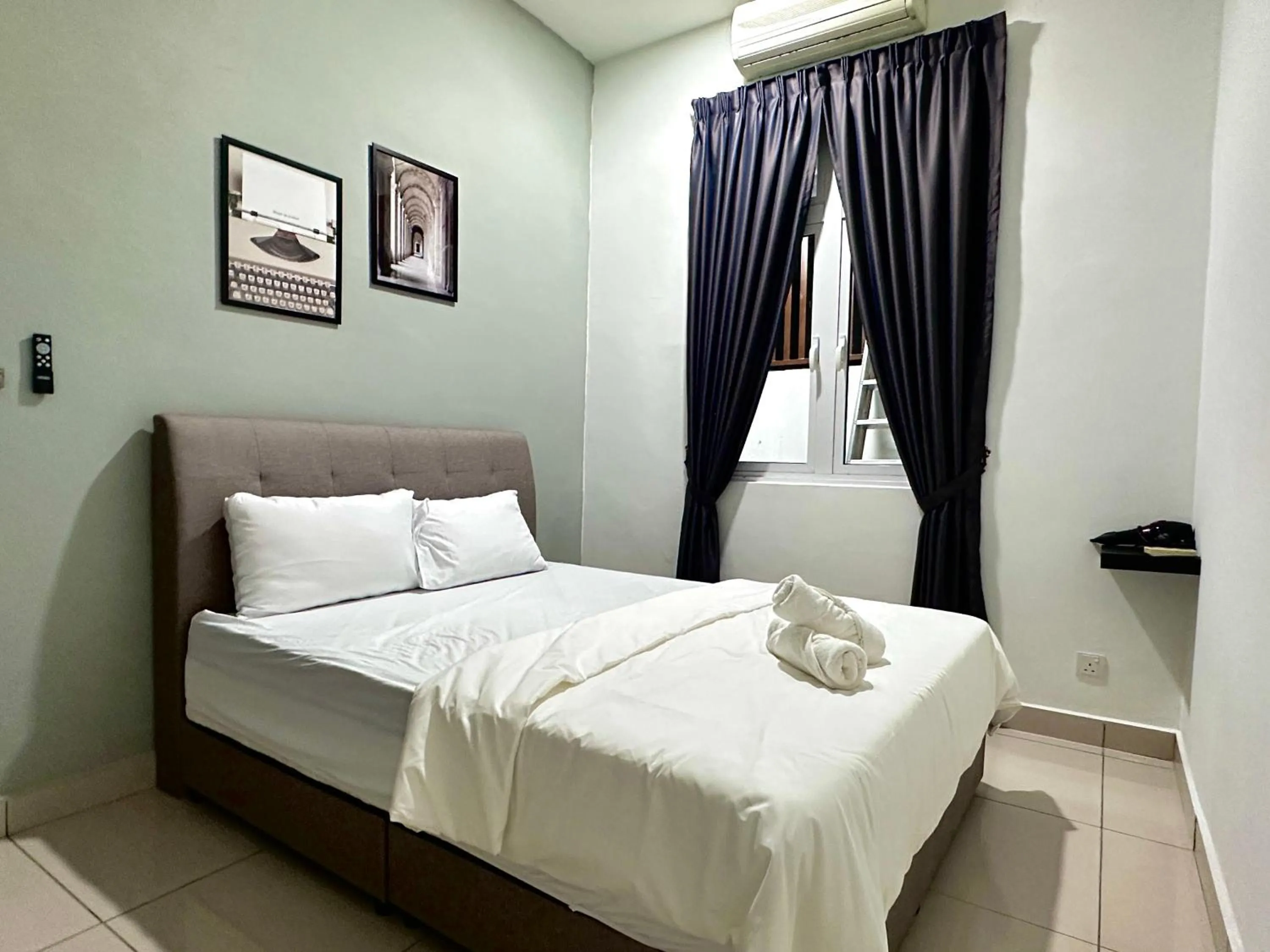 Bed in Queen’s Villa for 28Pax @Central of Penang