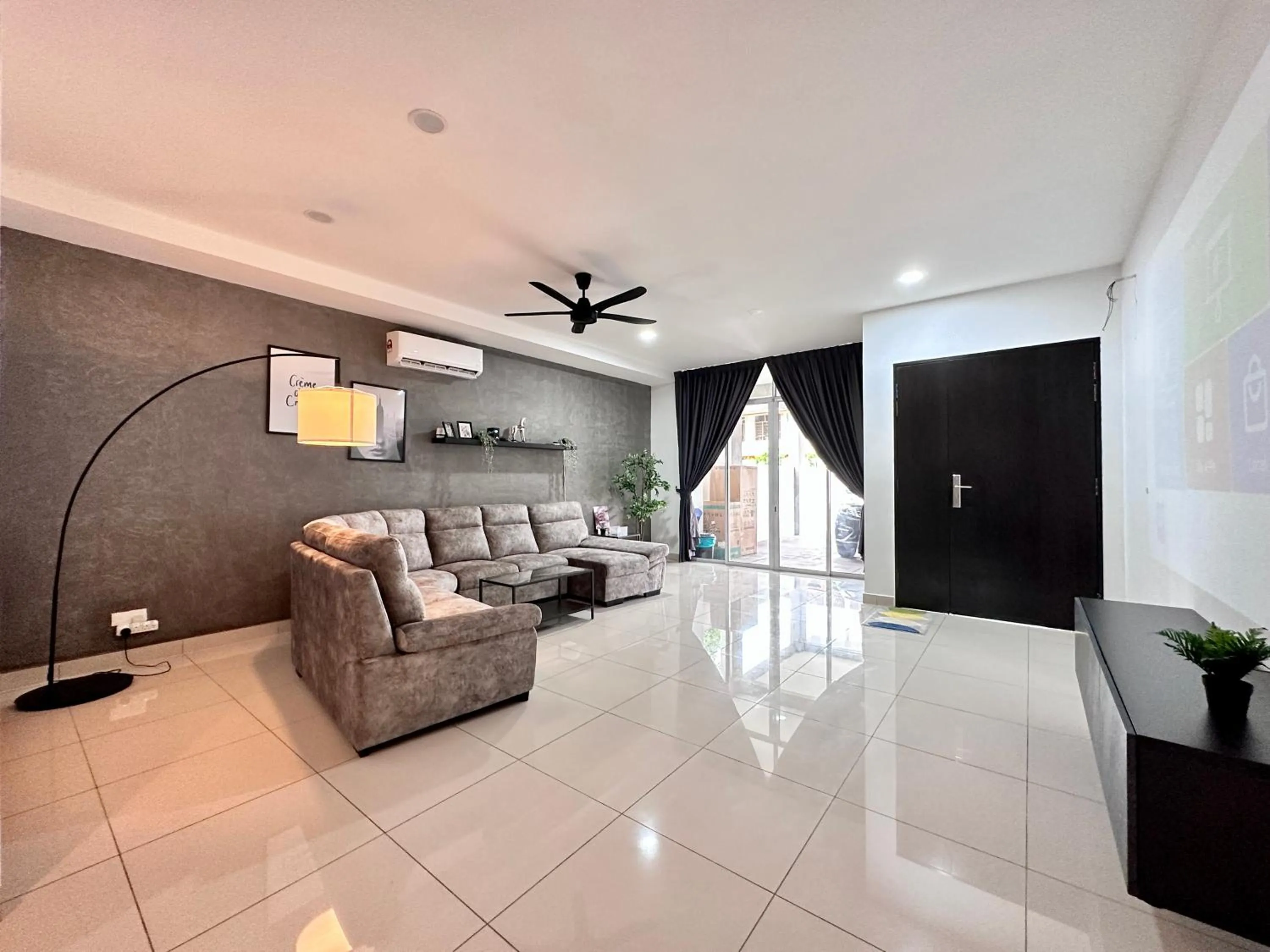 Queen’s Villa for 28Pax @Central of Penang