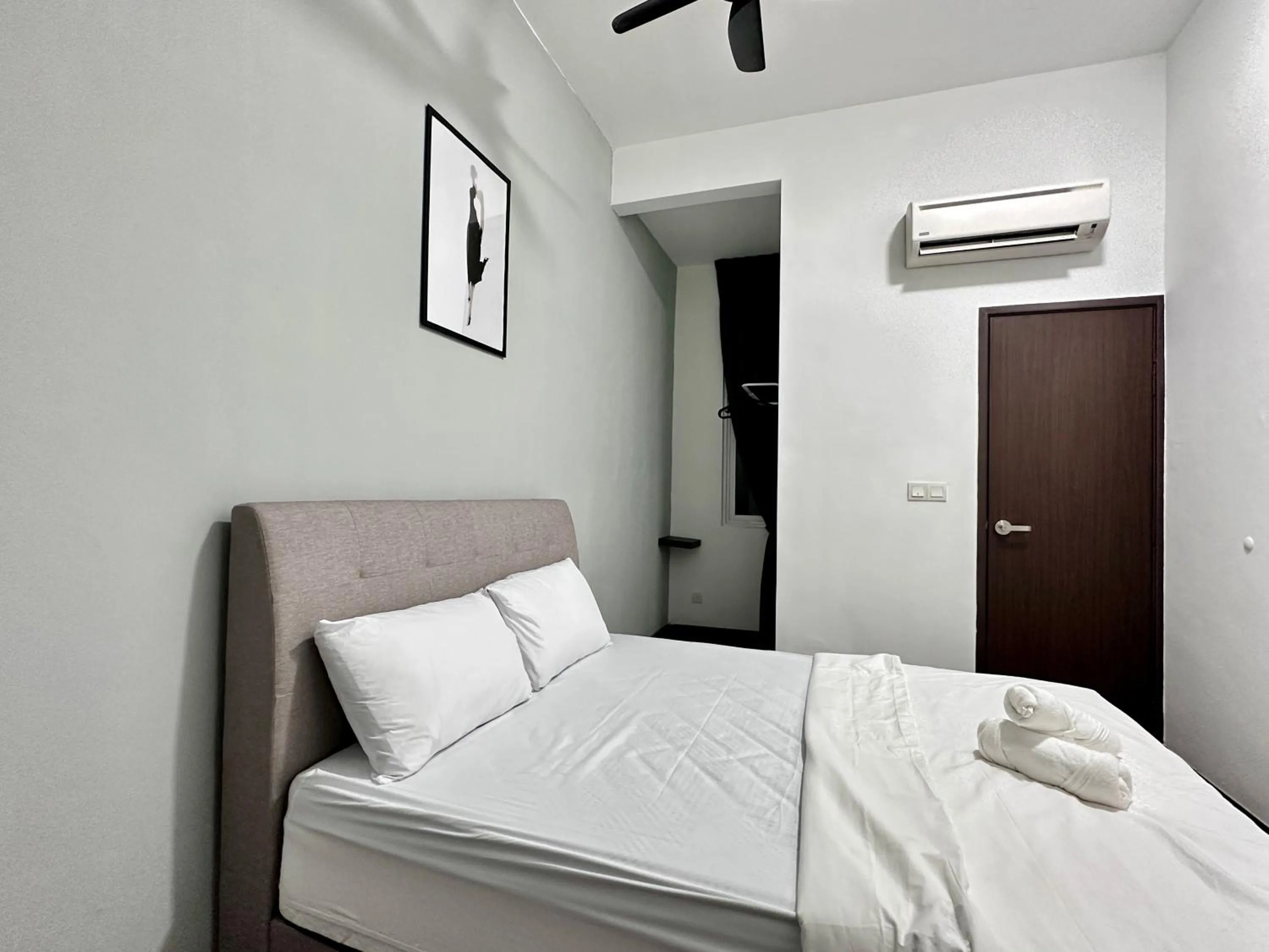 Bed in Queen’s Villa for 28Pax @Central of Penang