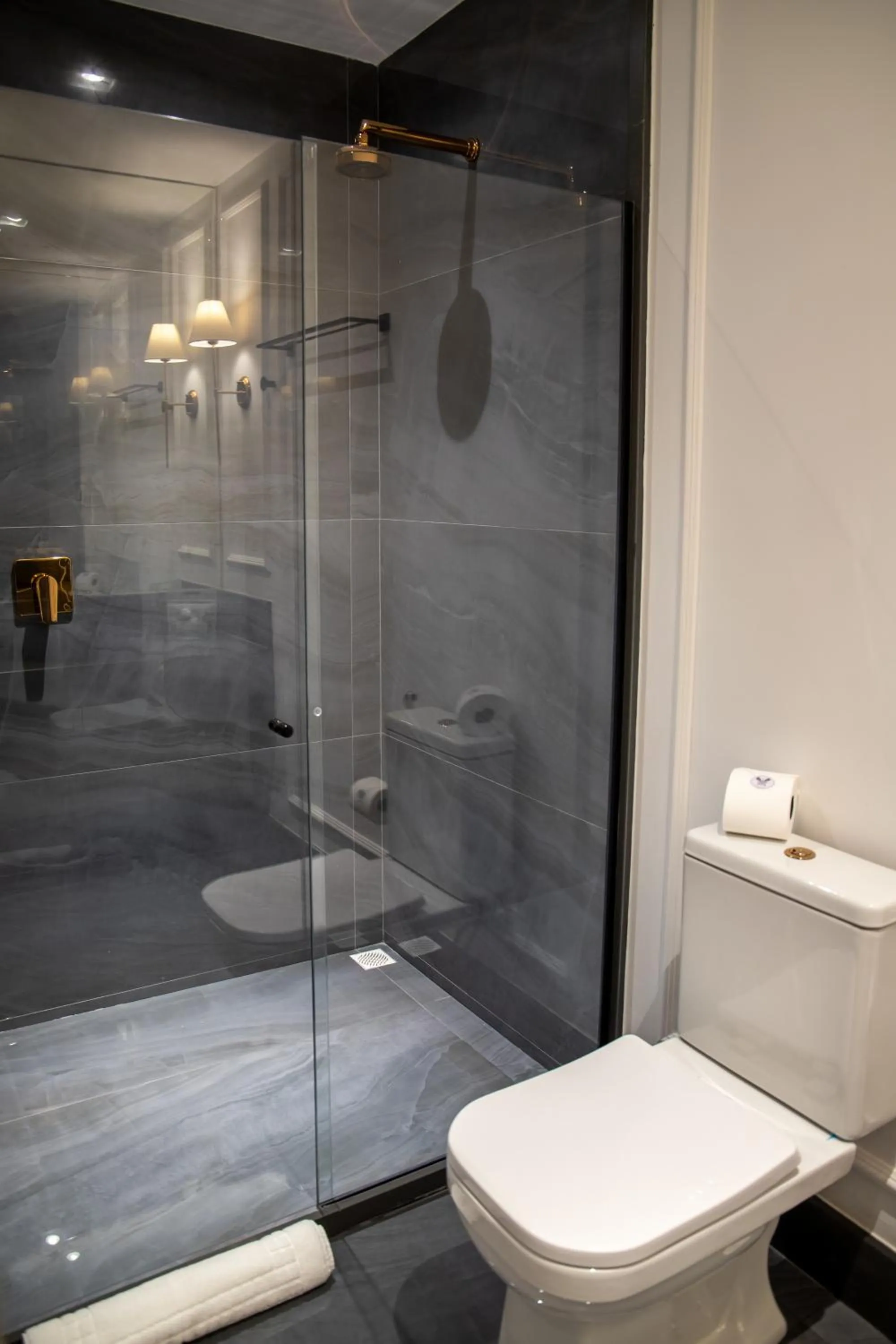 Shower in Pousada e Cerimonial Itamaraty