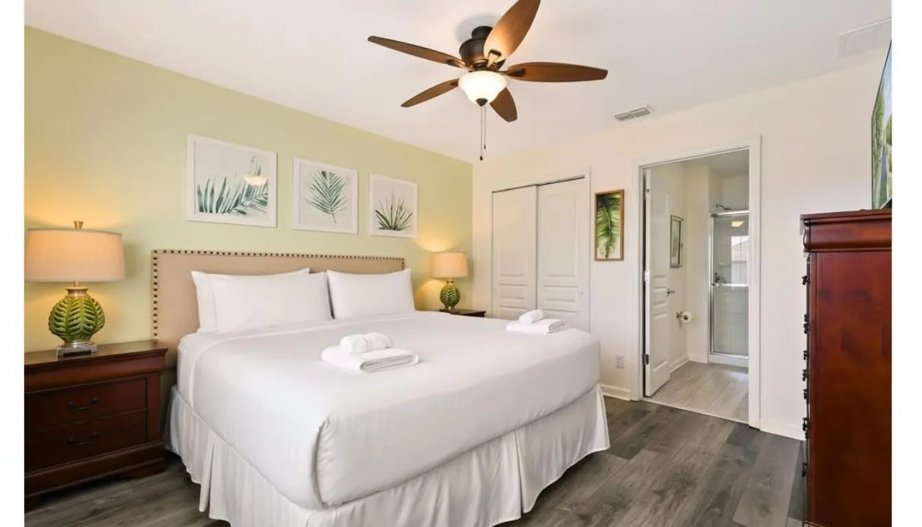 Bed in 6BR Private Pool, Spa, Gameroom, Close to Disney