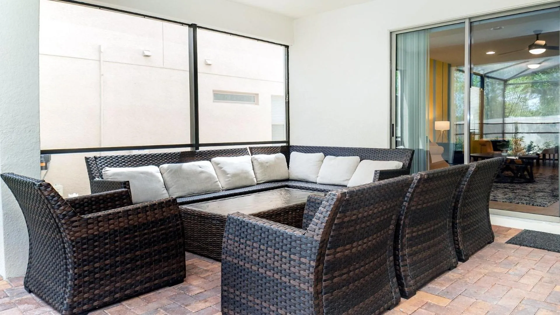 Windsor Greenview Home Pool SPA No Rear Neighbor!