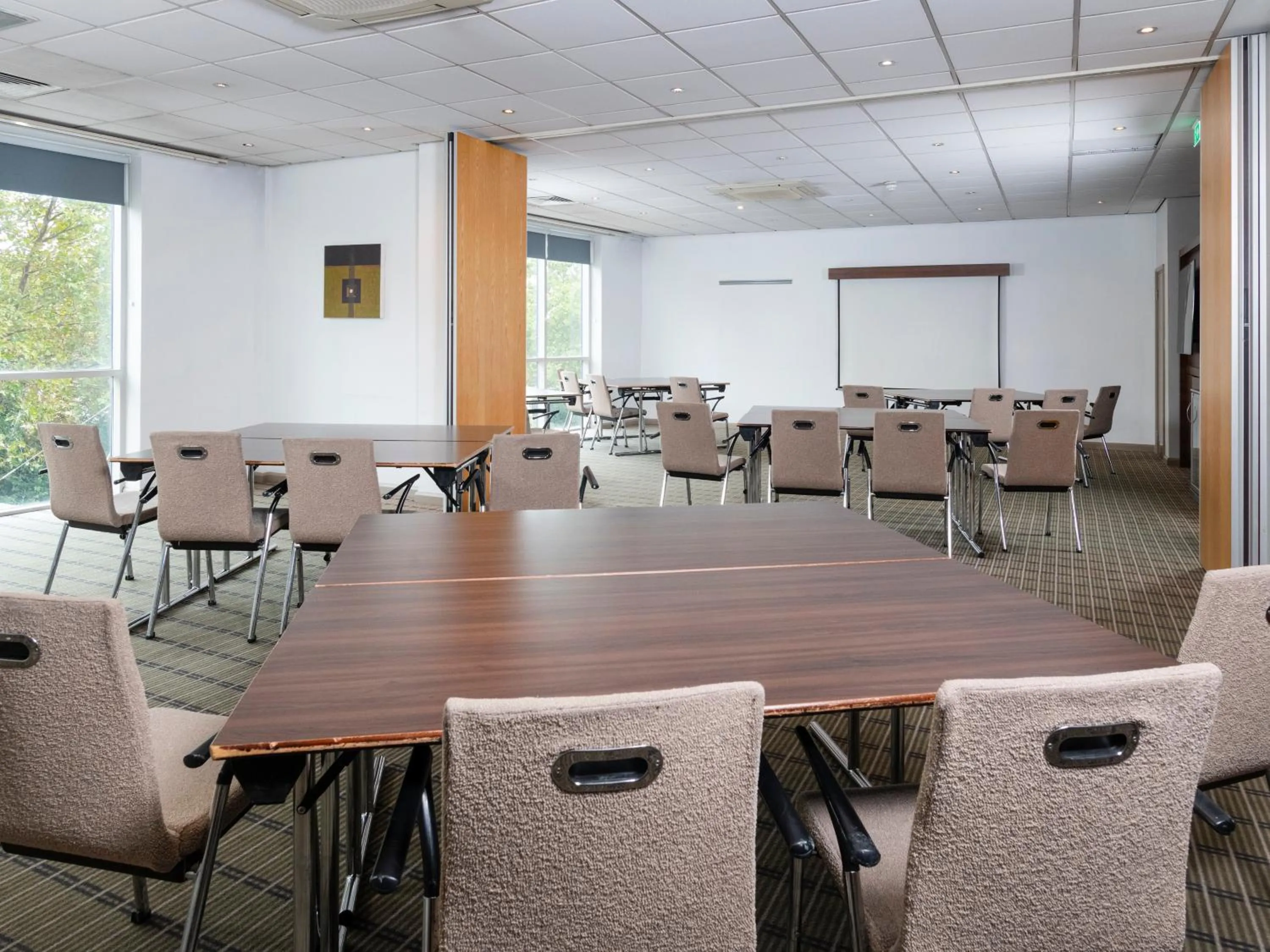 Meeting/conference room in Holiday Inn Express London Greenwich by IHG