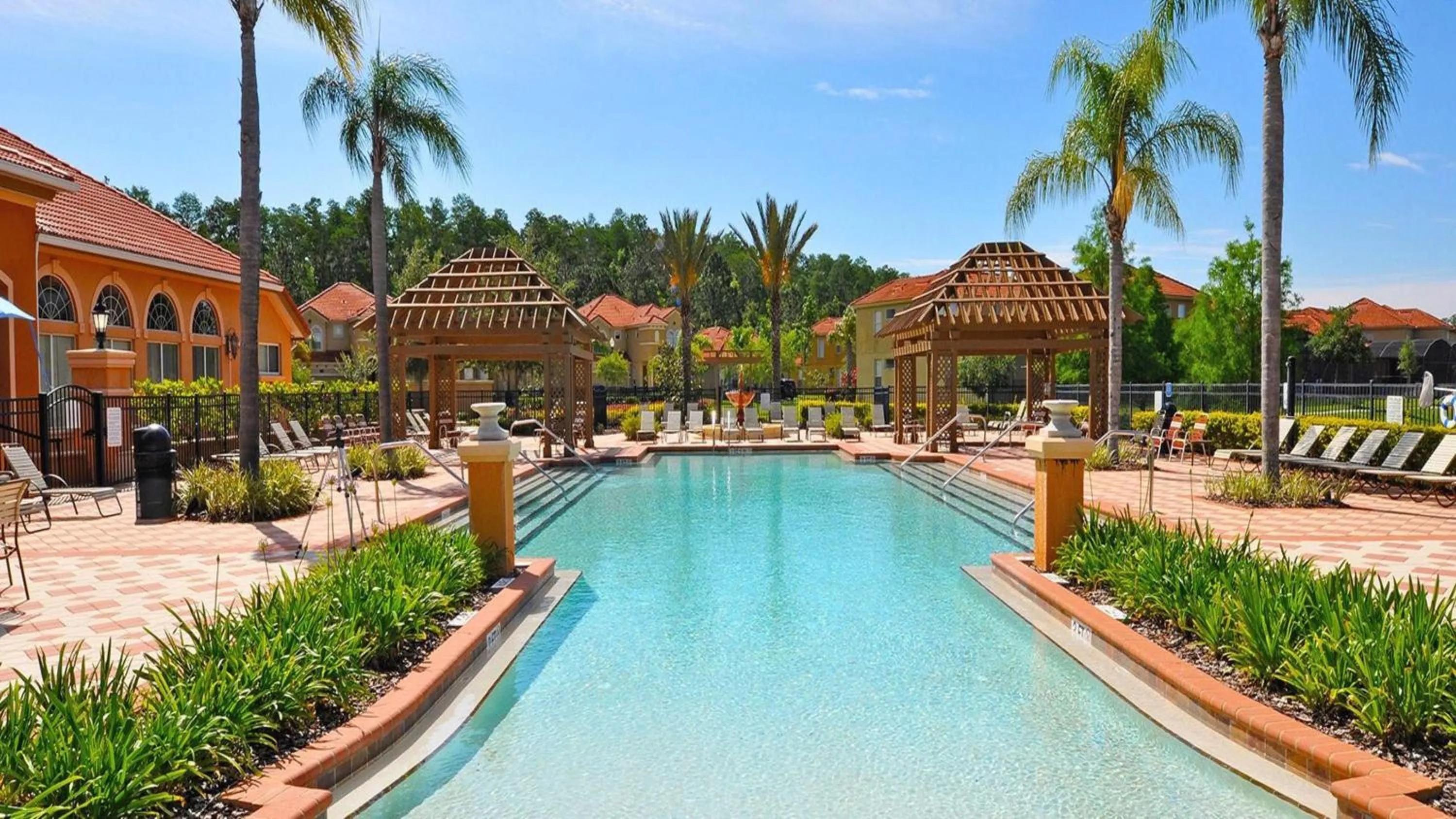 Property building in Lakeview Spacious 12br Themed Home Game/Pool/Spa
