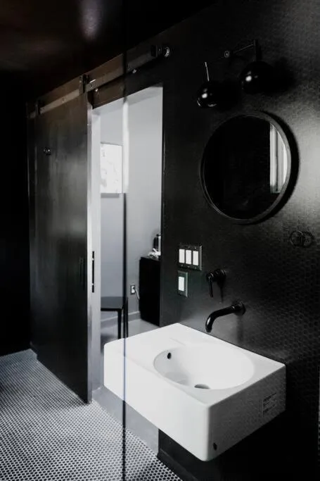 Bathroom in The Norsdale plus CMYK Motel on 10 acres in Phoenicia