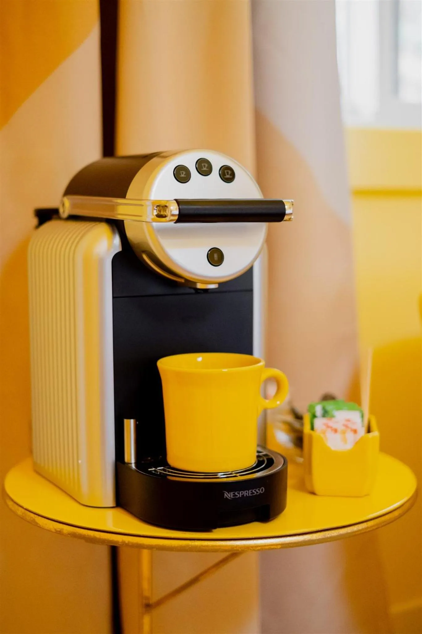 The Norsdale plus CMYK Motel on 10 acres in Phoenicia