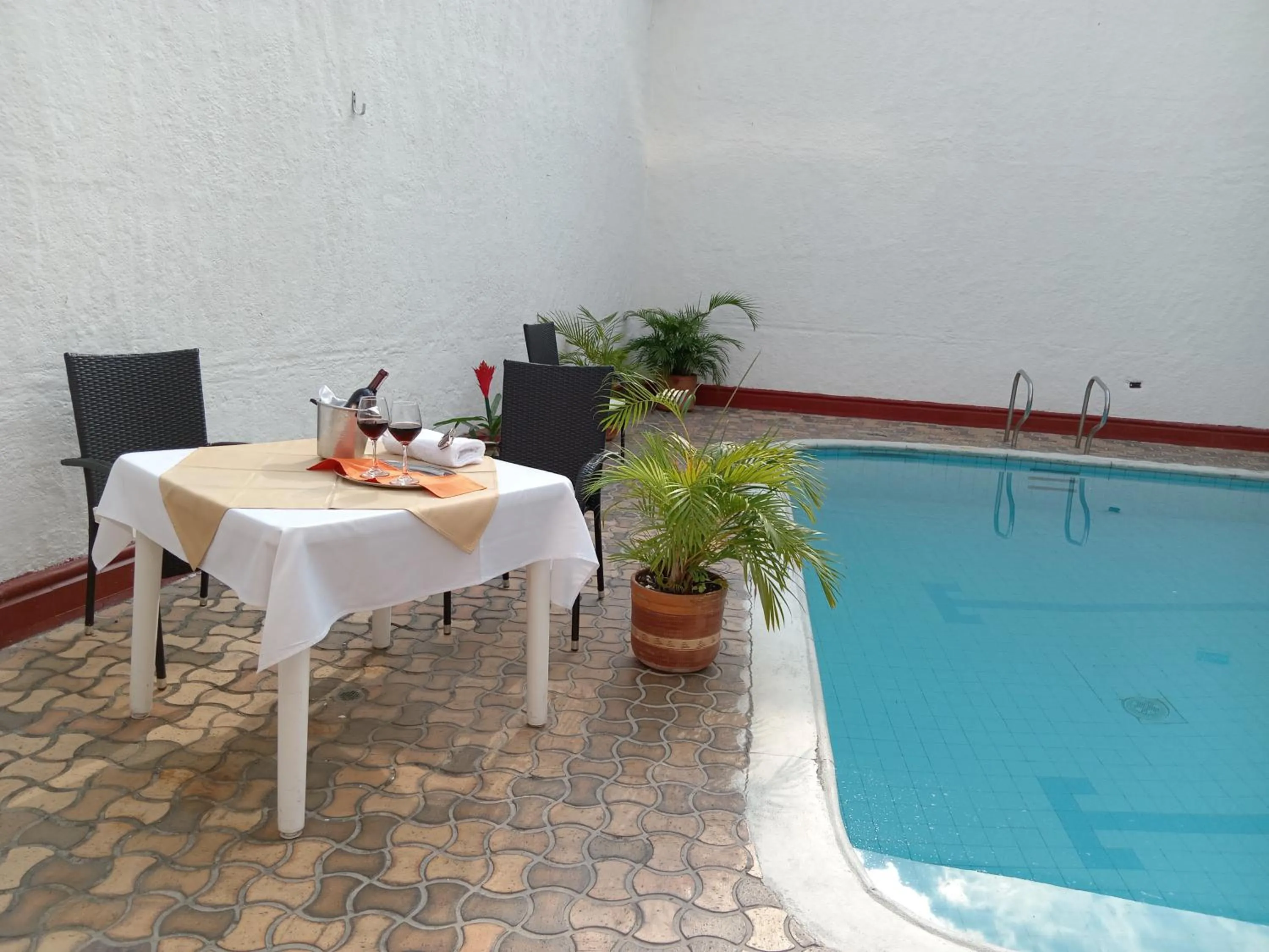 Pool view in HOTEL DINASTIA REAL NEIVA