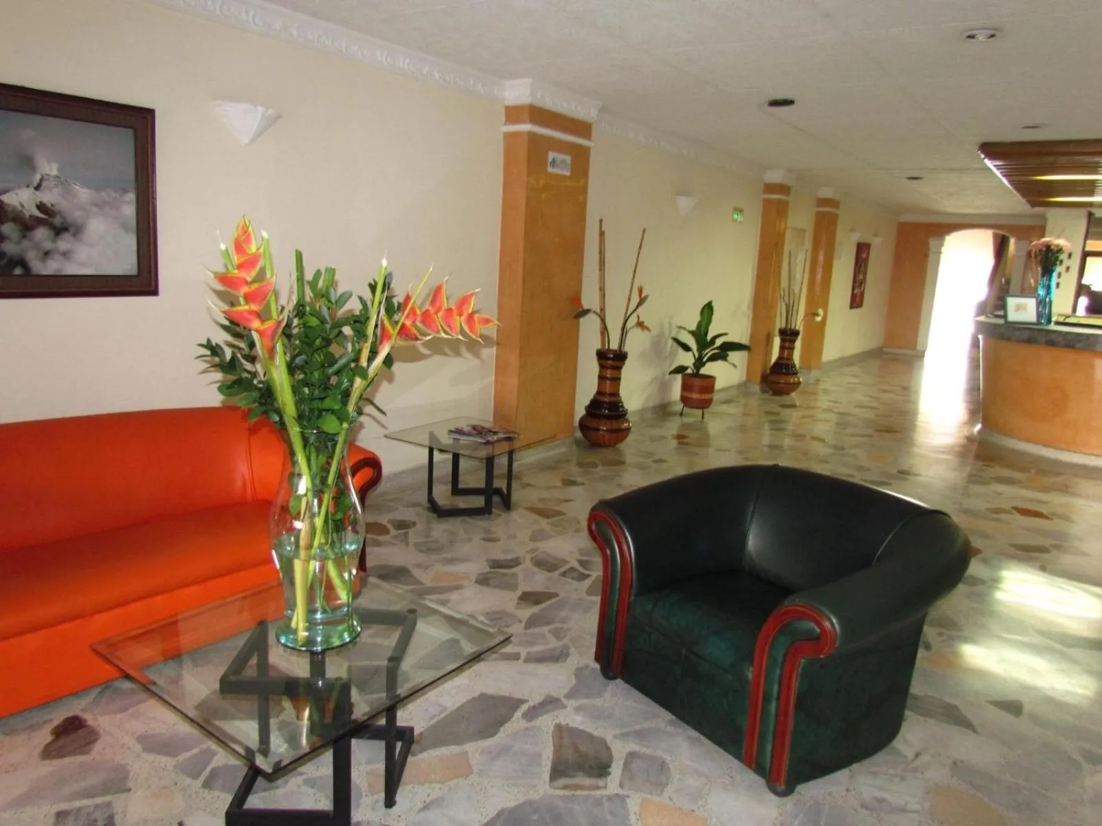 Seating area in HOTEL DINASTIA REAL NEIVA