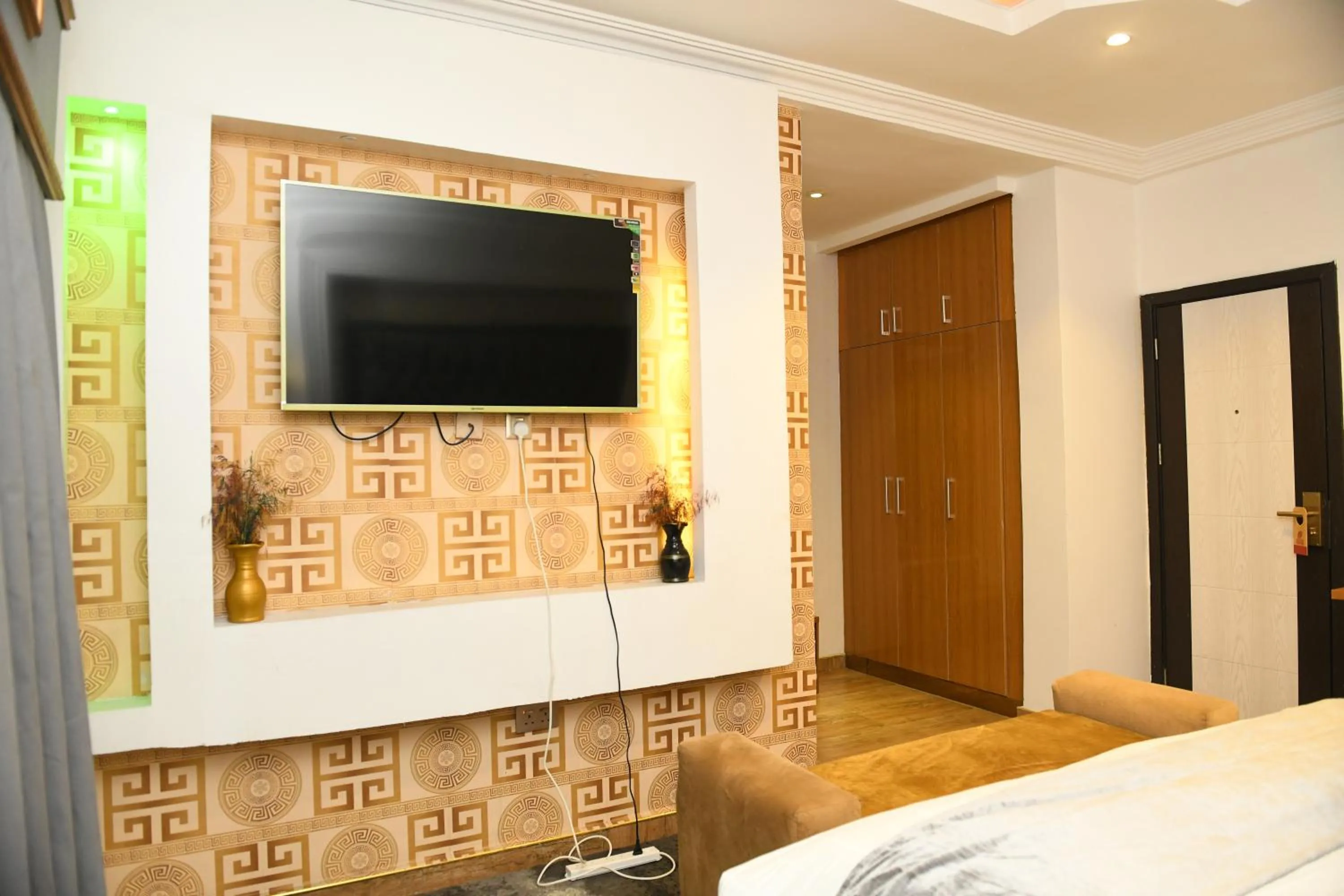 Bed in Portland Resort Hotel