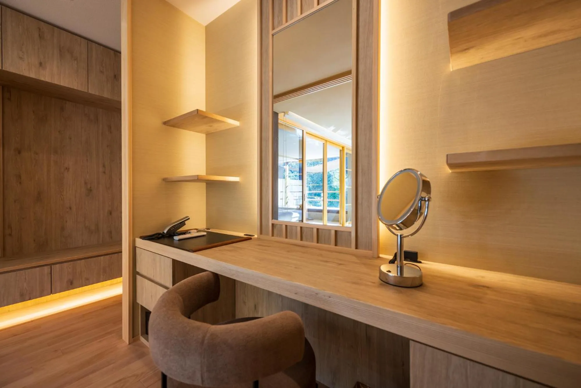 wardrobe in Kinnotake Tonosawa (Adult Only)