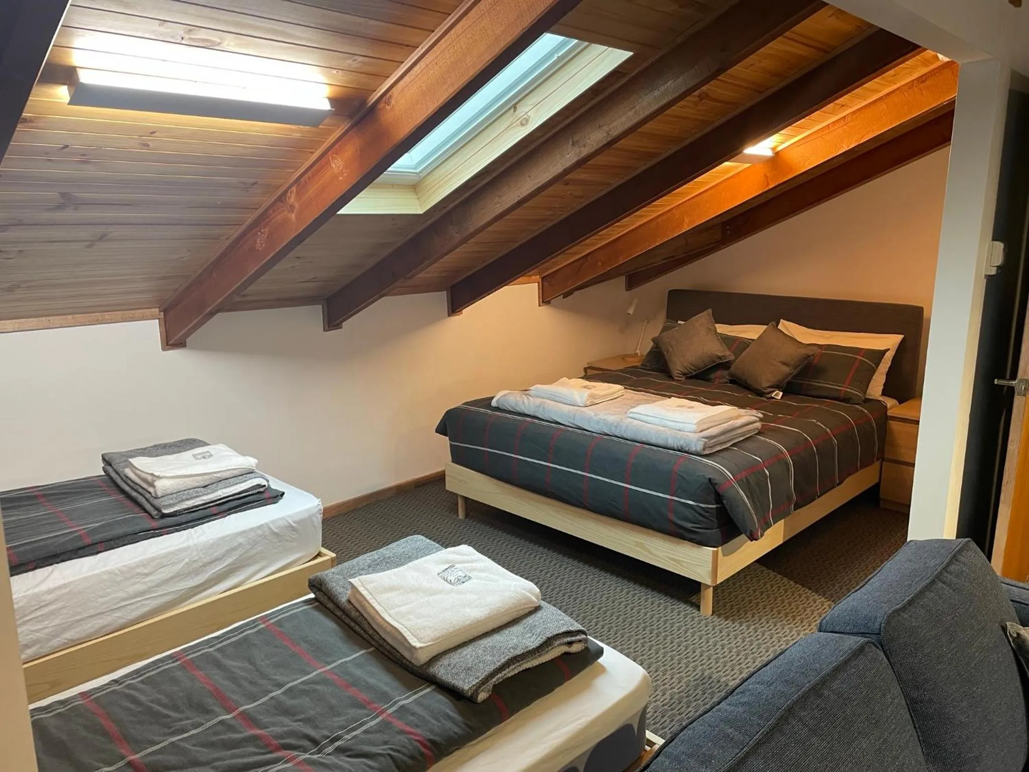 Bed in Alpine Retreat Mt Buller