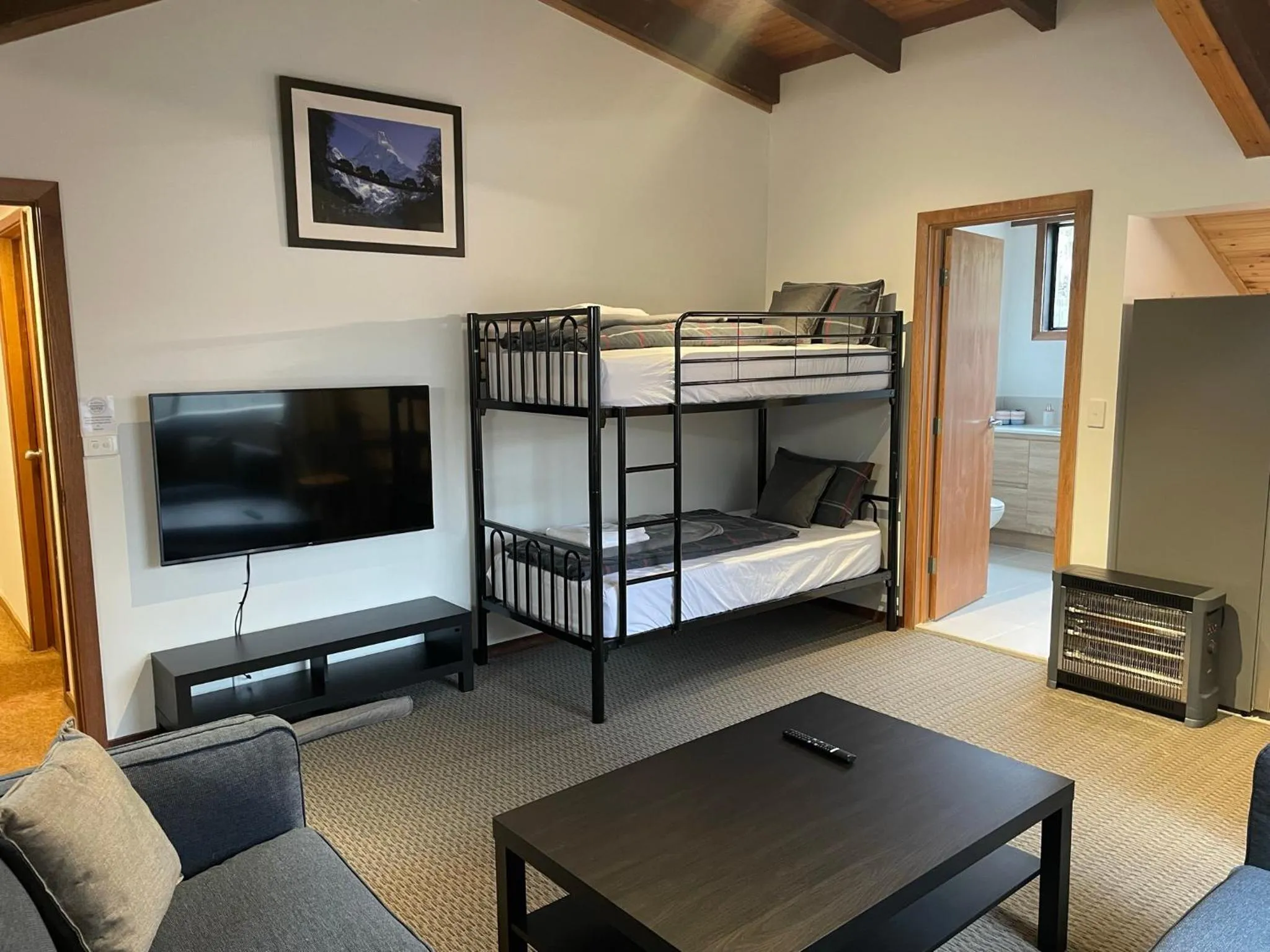 Bed in Alpine Retreat Mt Buller