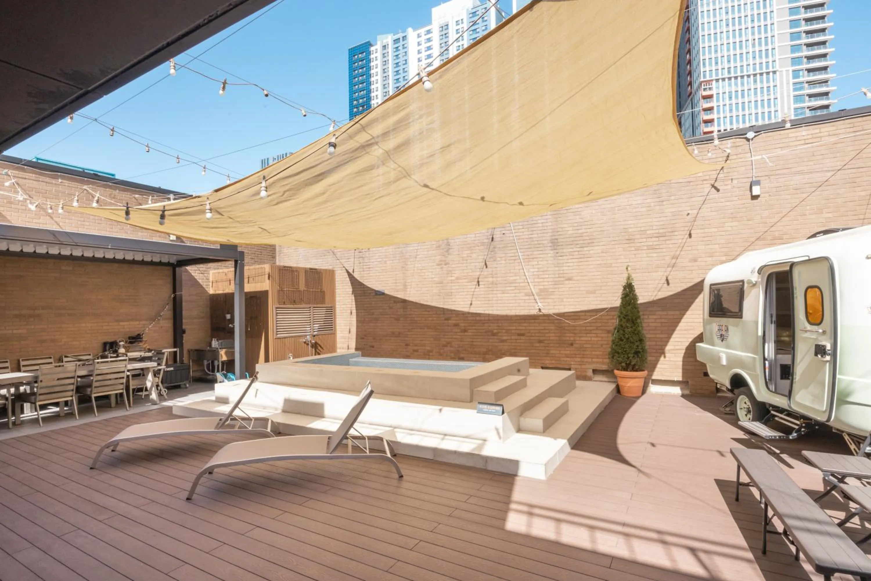 Brown Dot Hotel Haeundae