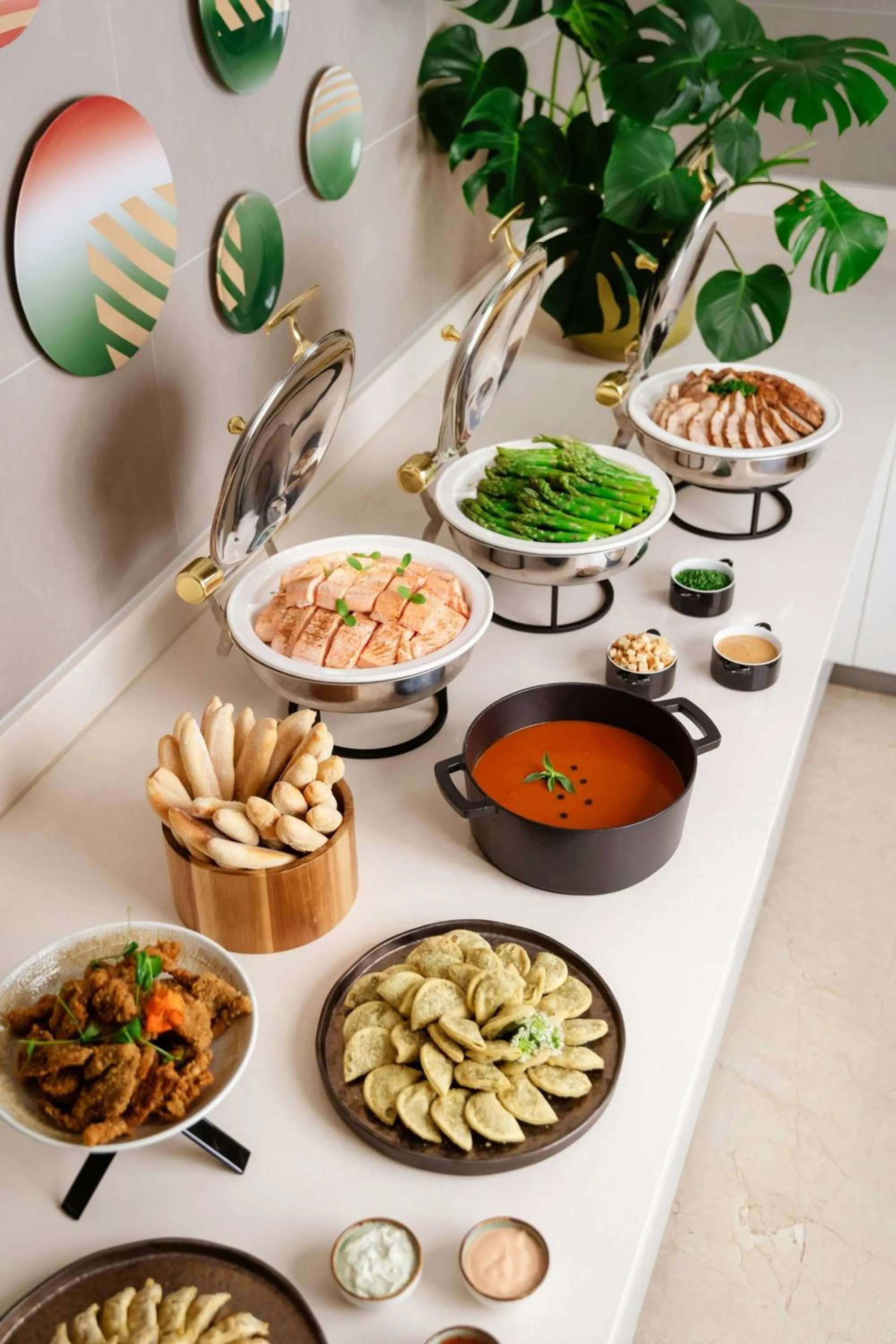 Restaurant/places to eat in Sheraton Amsterdam Airport Hotel and Conference Center