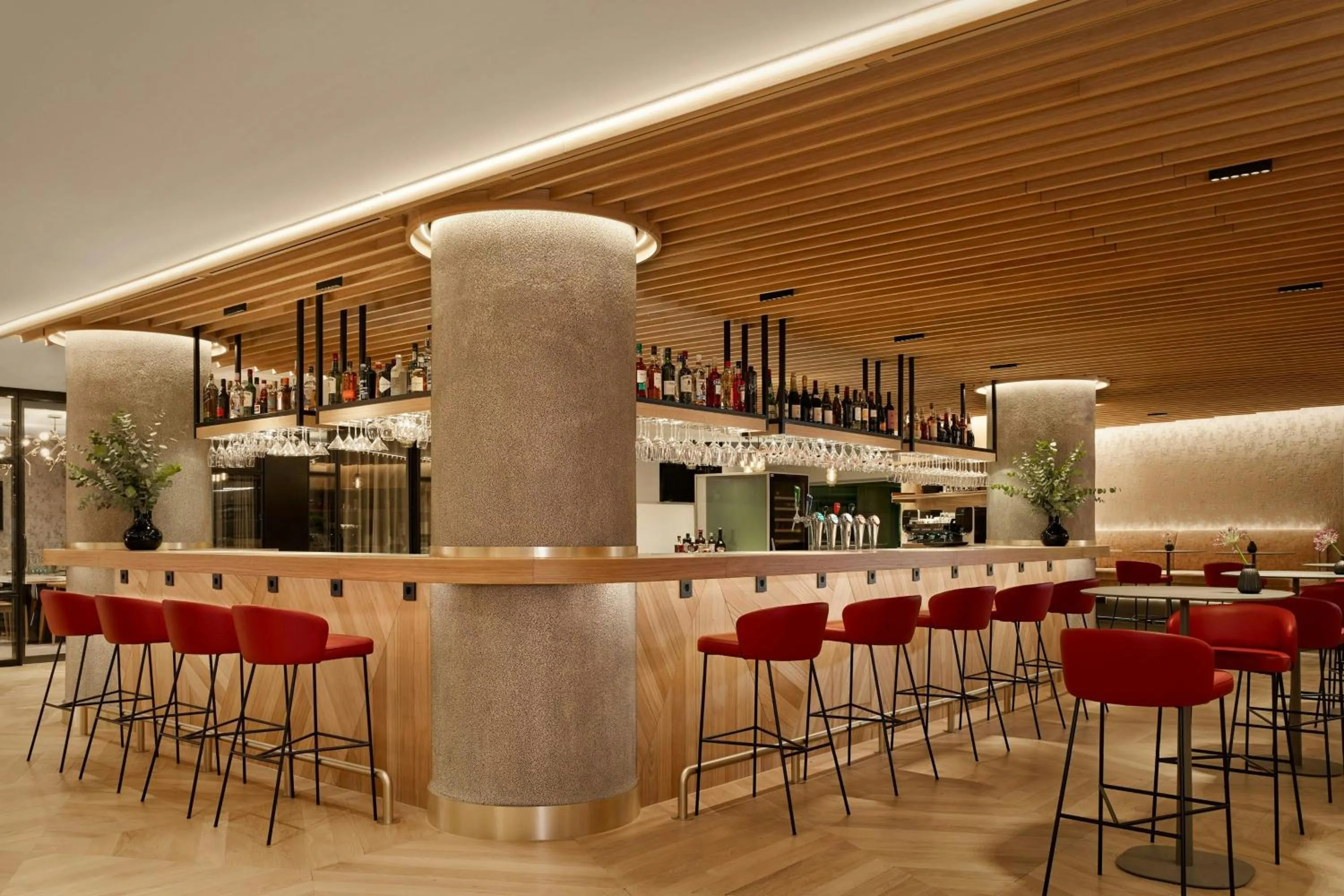 Lounge or bar in Sheraton Amsterdam Airport Hotel and Conference Center
