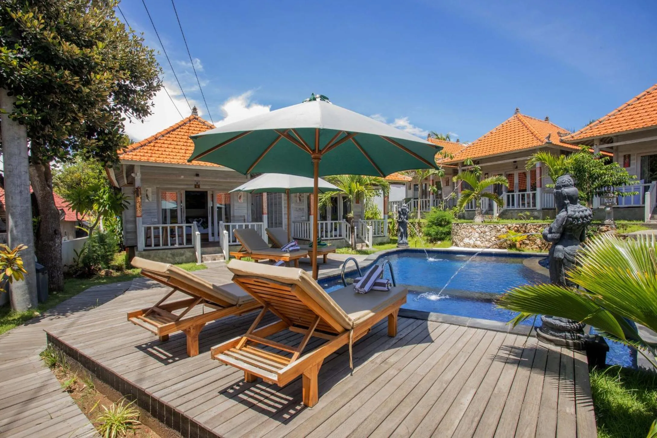 sunbed in Blue Sky Villa Ceningan