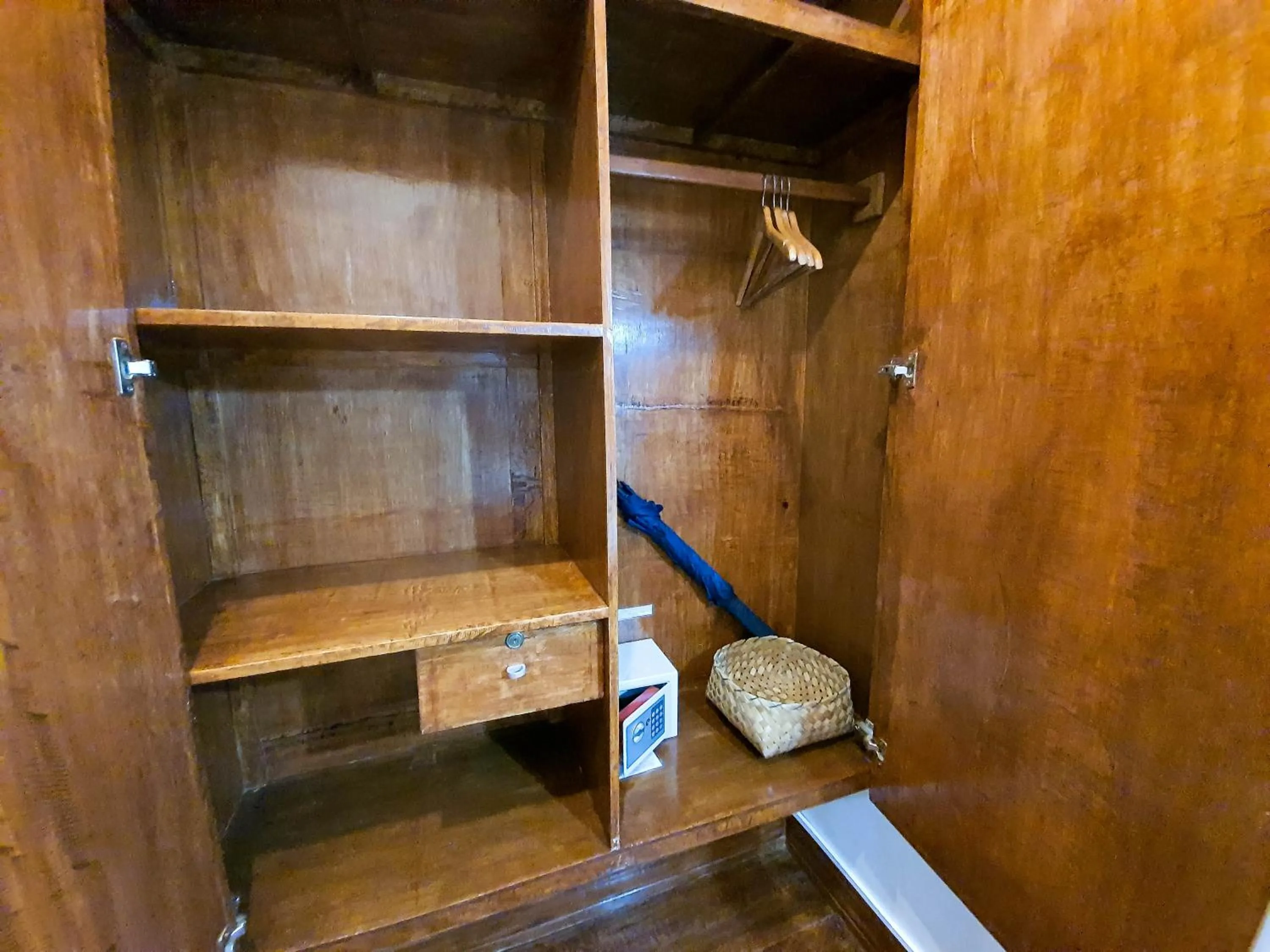 Area and facilities in Cocoloco Beach Resort