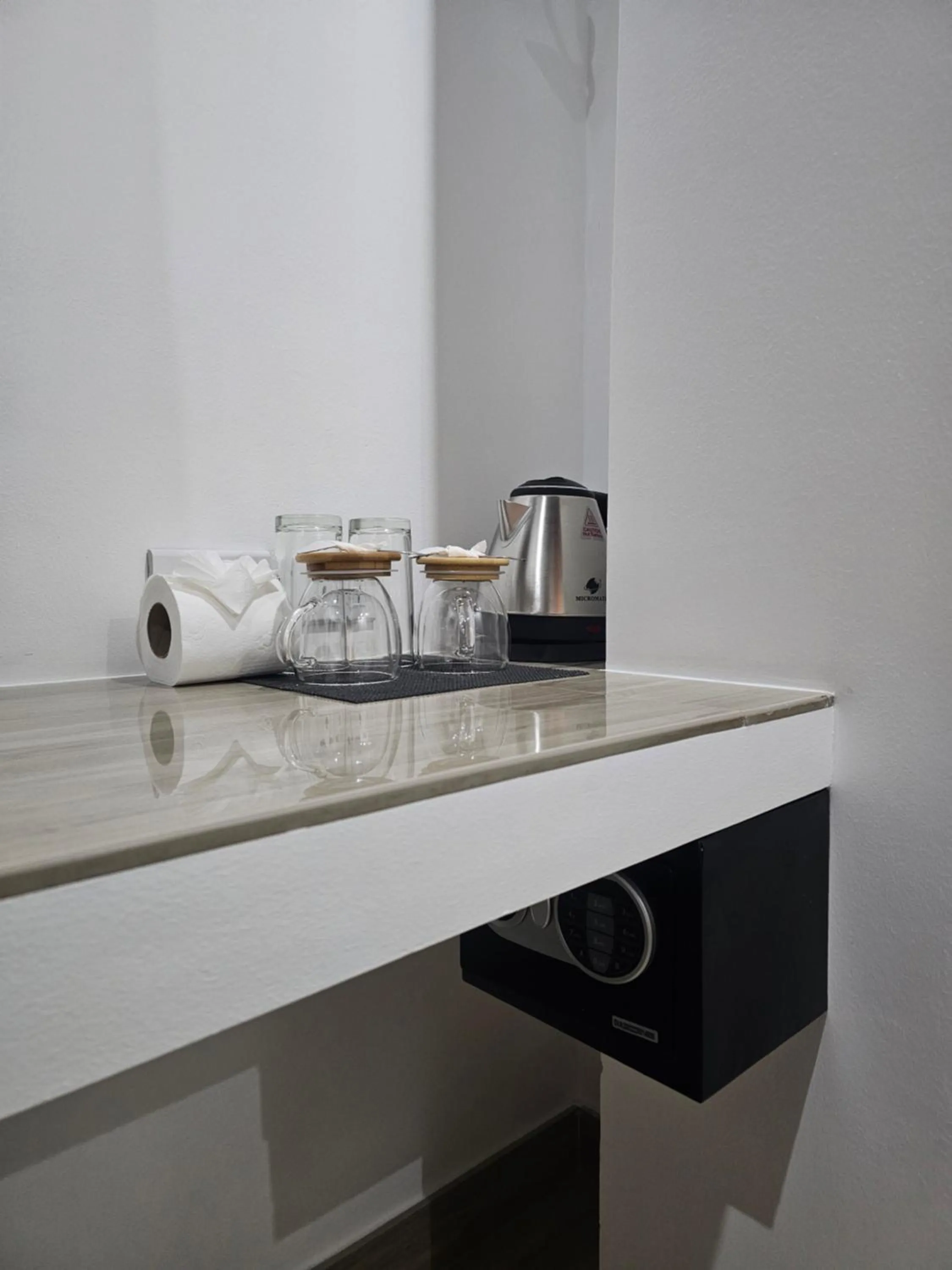 Coffee/tea facilities in Cocoloco Beach Resort