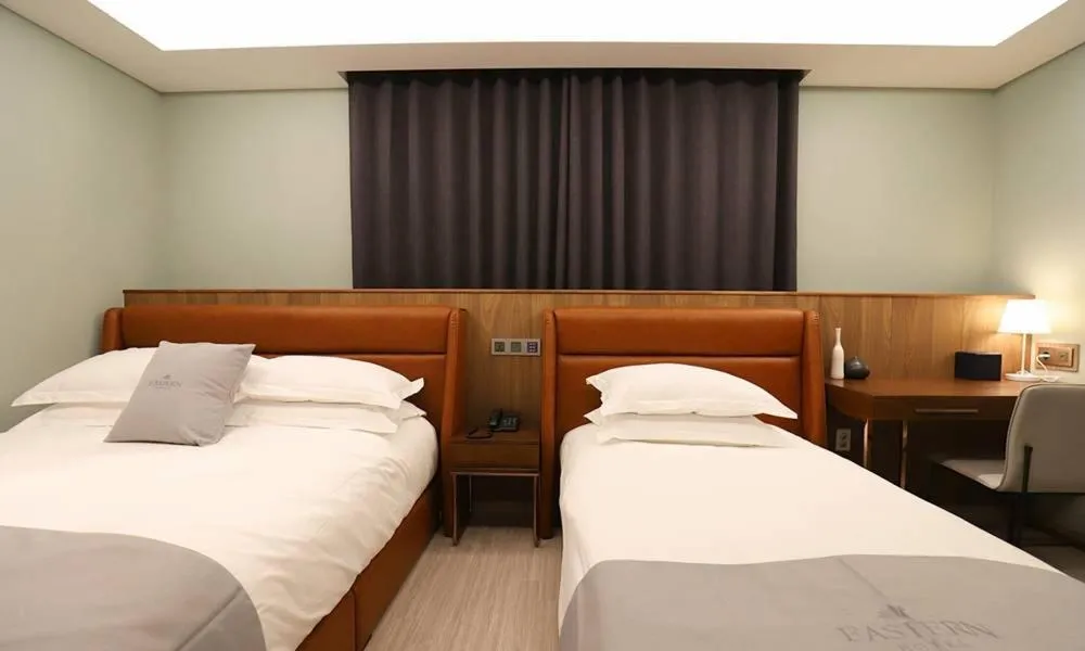 Bed in Dongdaegu Station Eastern Hotel