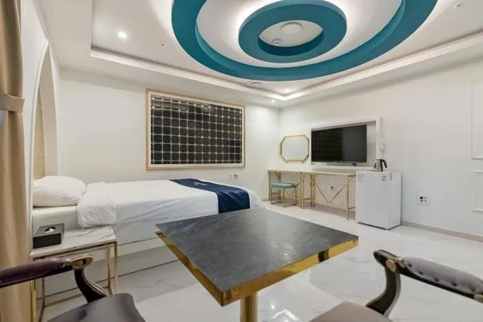 The Bay Hotel and Pool Villa