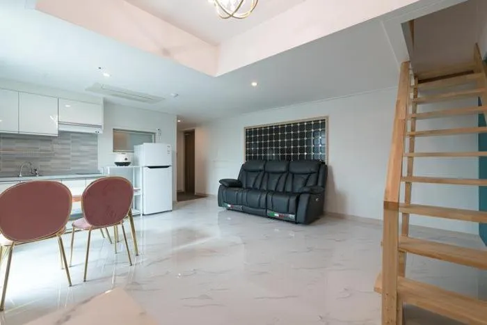 The Bay Hotel and Pool Villa