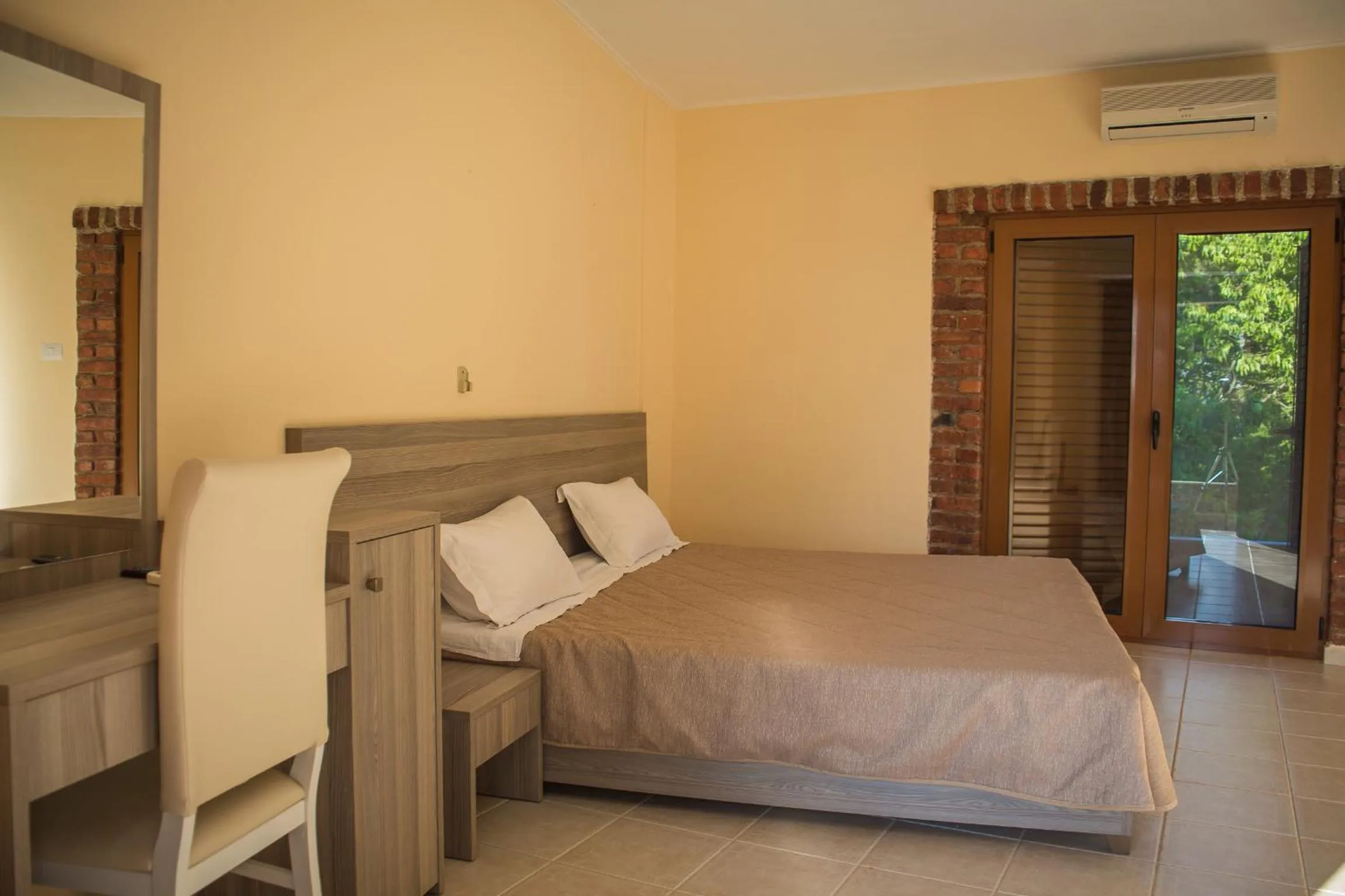 Bedroom, Bed in Hotel Livia