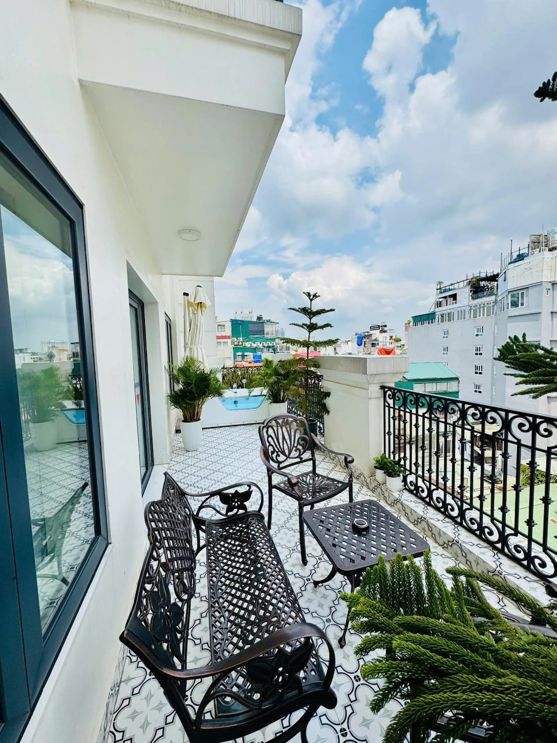 Balcony/Terrace in L'Signature Hotel & Spa