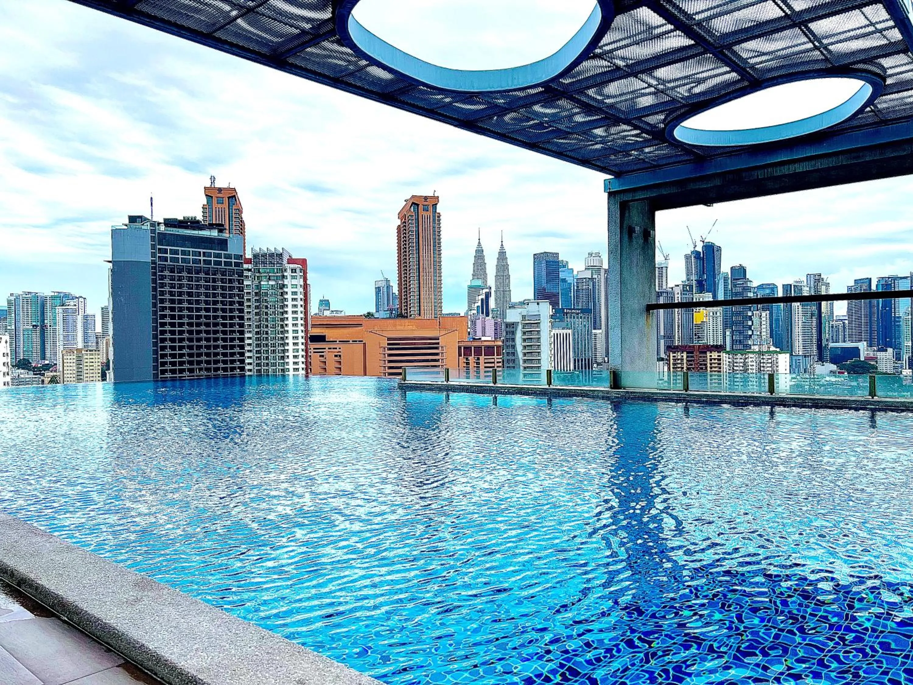 Infini Suites@ D'Majestic Place Kuala Lumpur