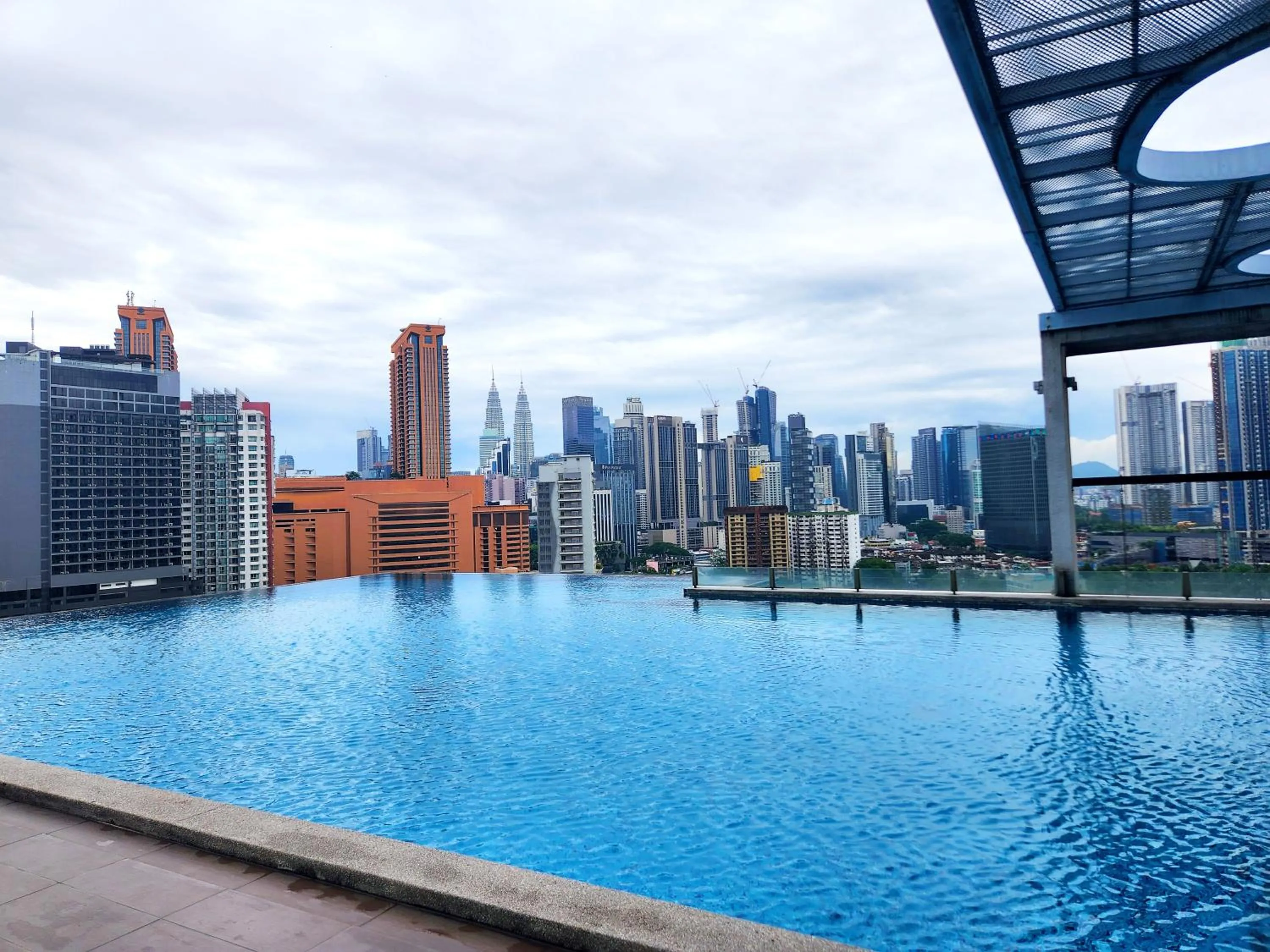 Infini Suites@ D'Majestic Place Kuala Lumpur