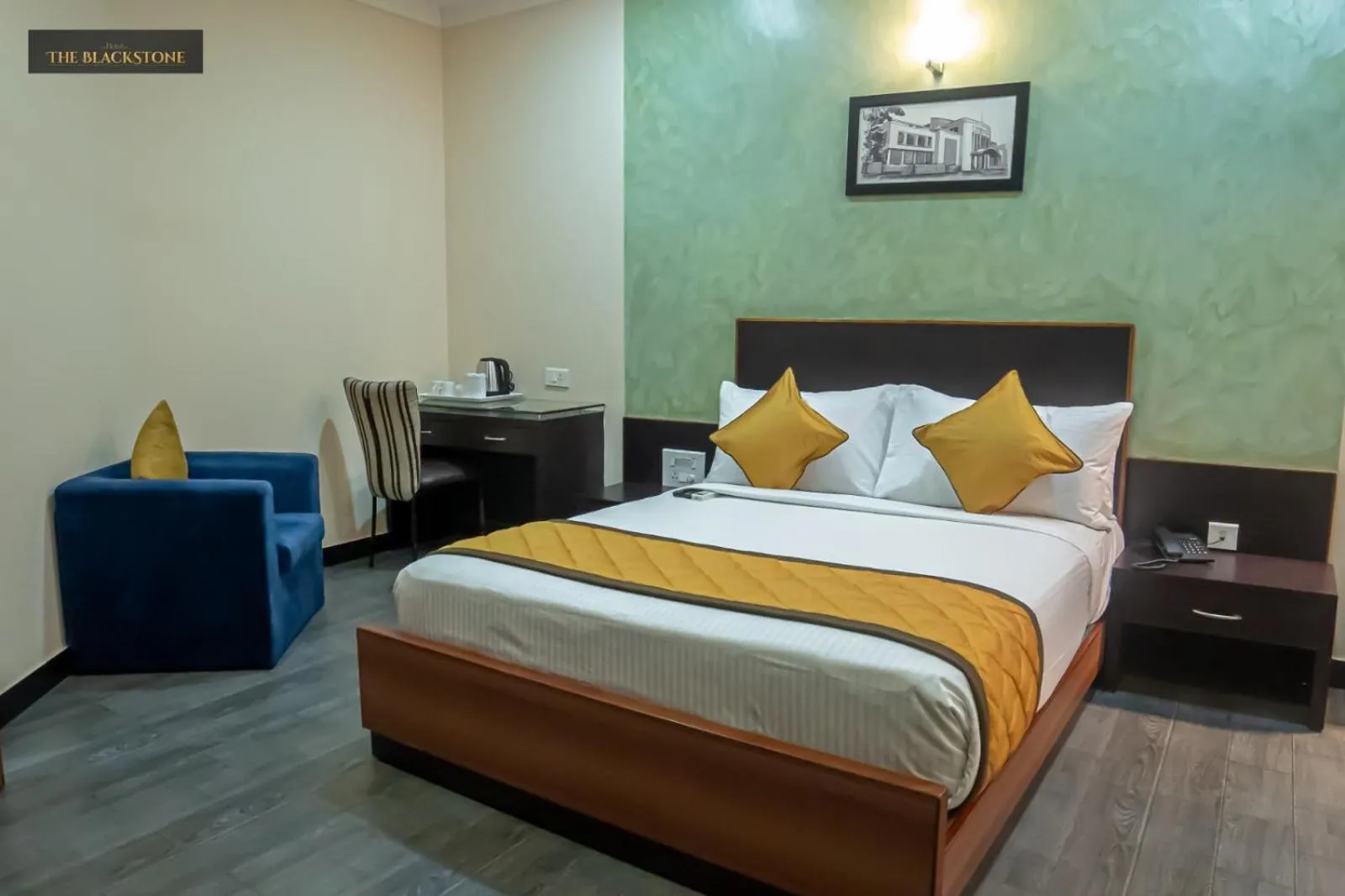 Bedroom, Bed in Hotel The Black Stone