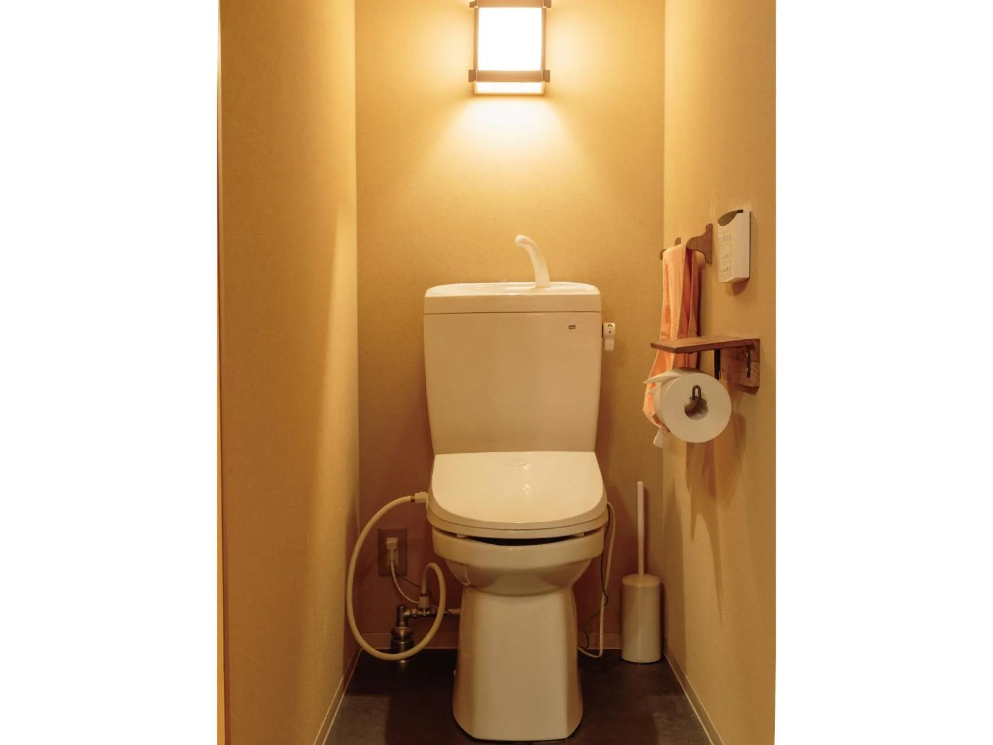 Toilet in Gion Ryokan Q-beh